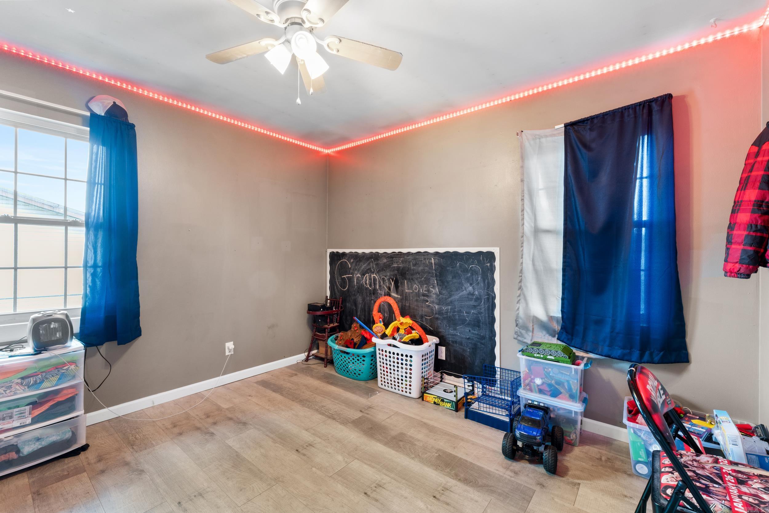 408 E Sanford Street Gassville, AR 72635