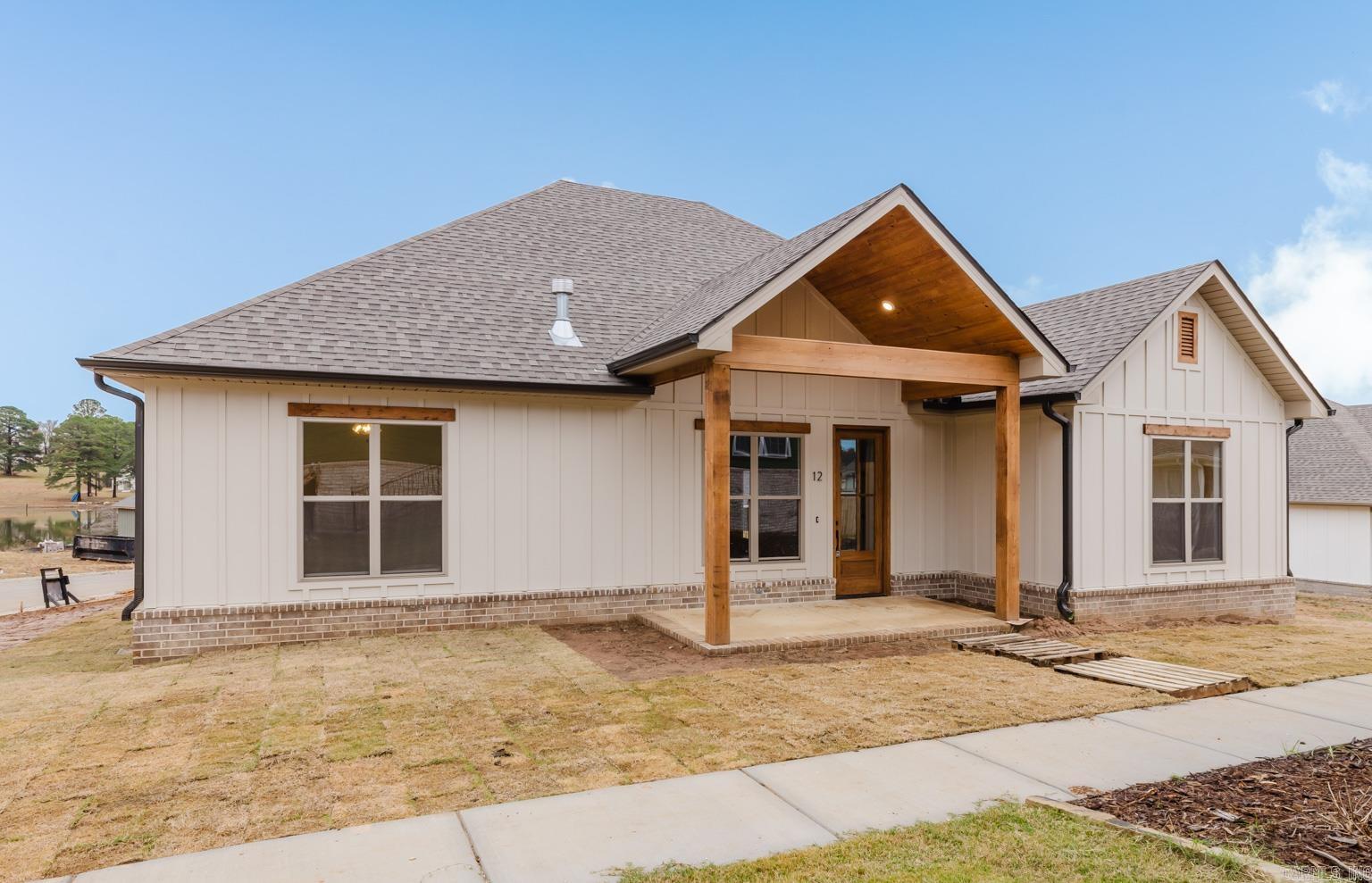 12 Pasley Park Bryant, AR 72022