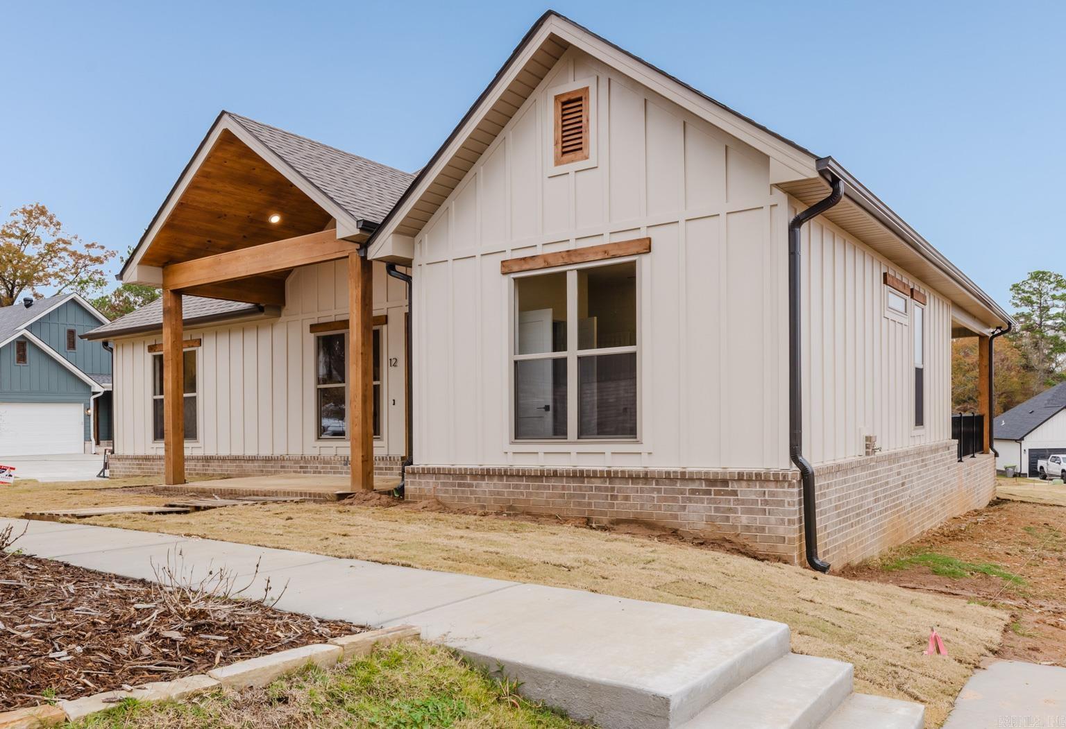 12 Pasley Park Bryant, AR 72022