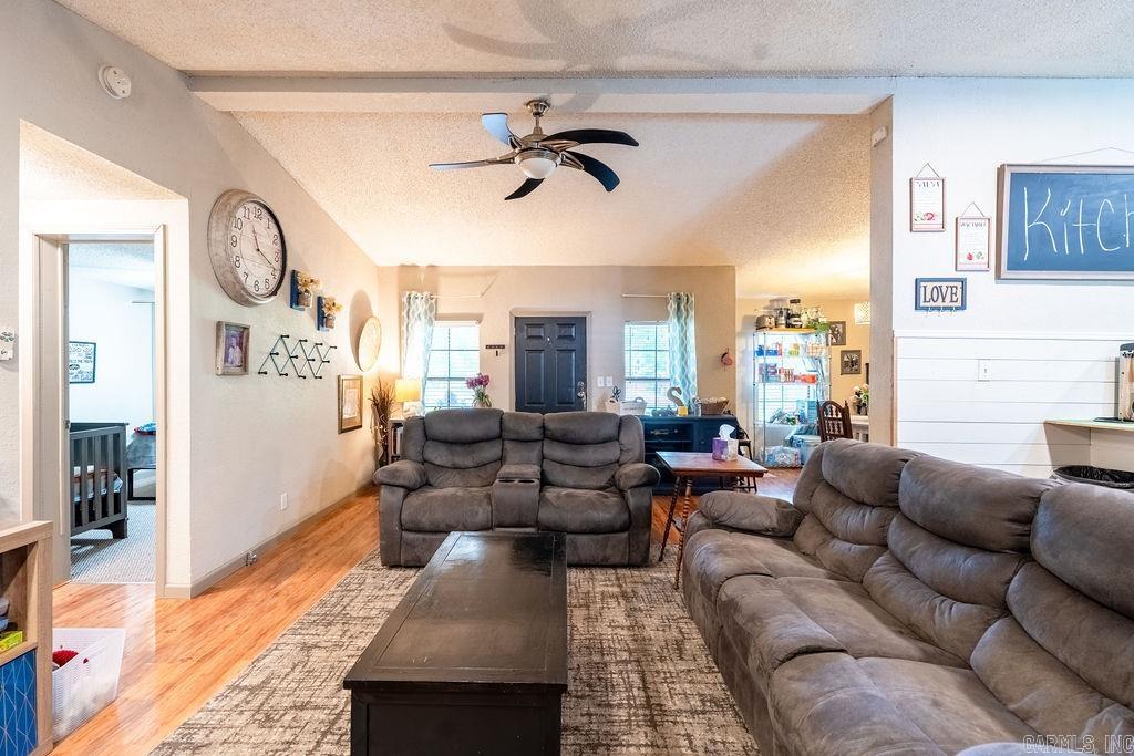 409 River Dr  Heber Springs, AR