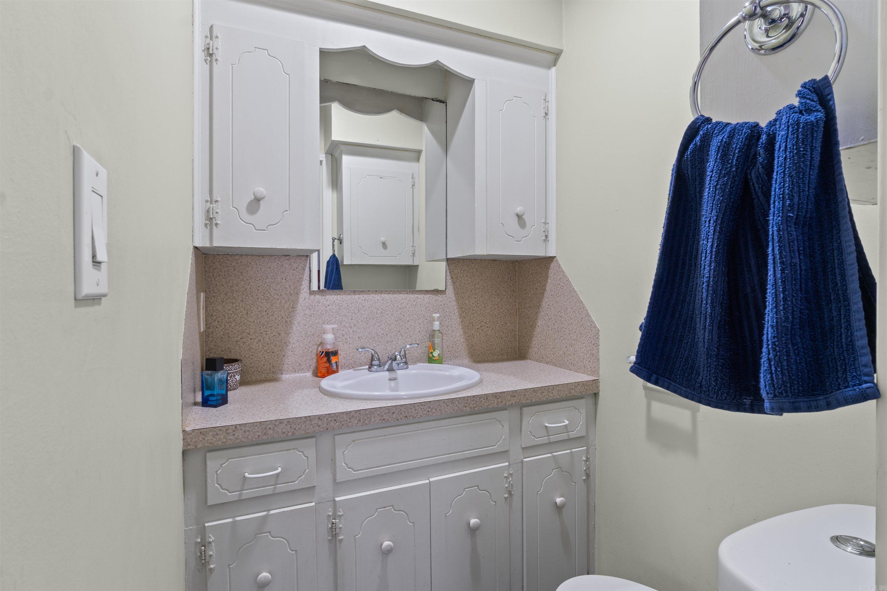 139 Sunset Drive North Little Rock, AR 72118