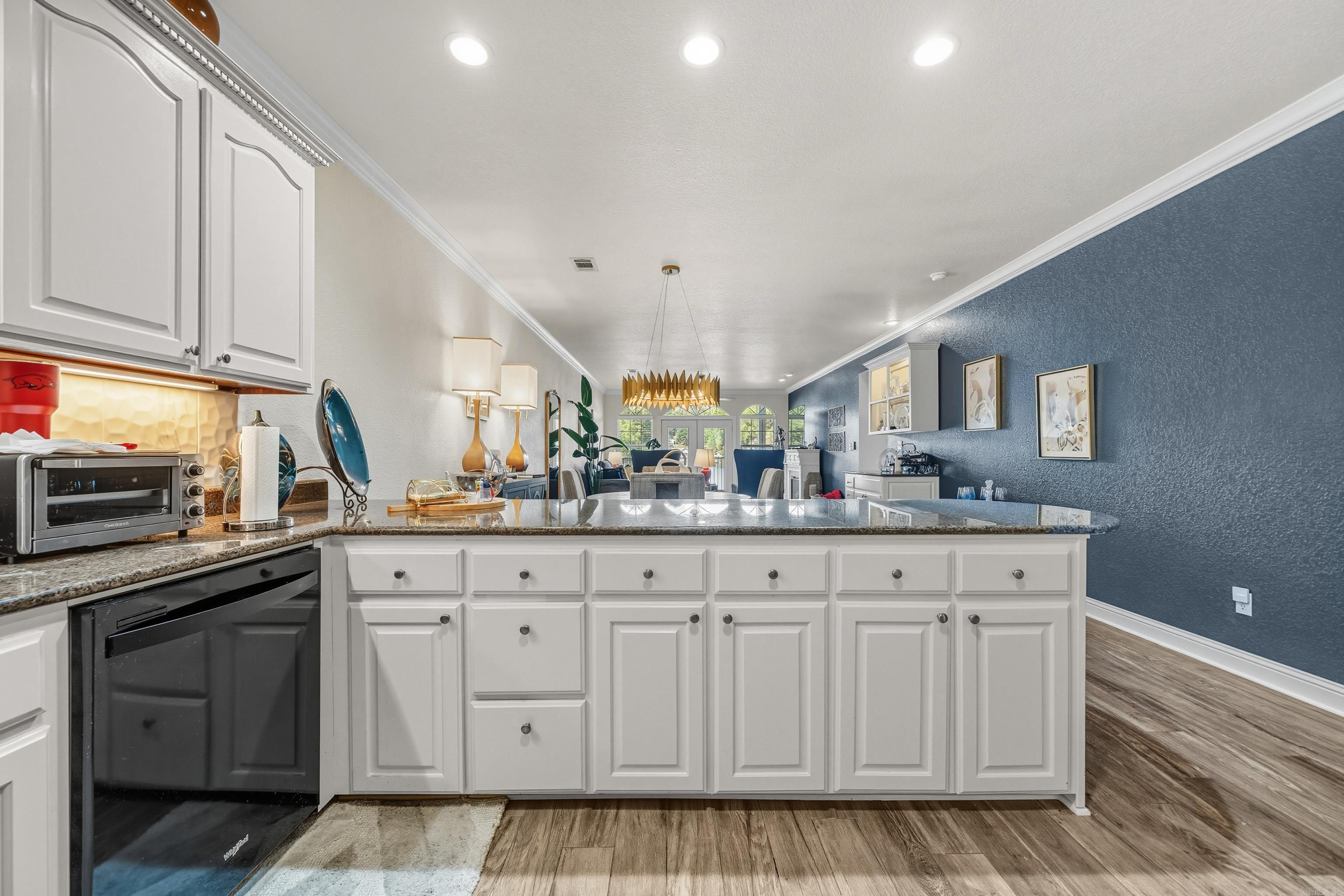 451 Lakeland  Hot Springs, AR