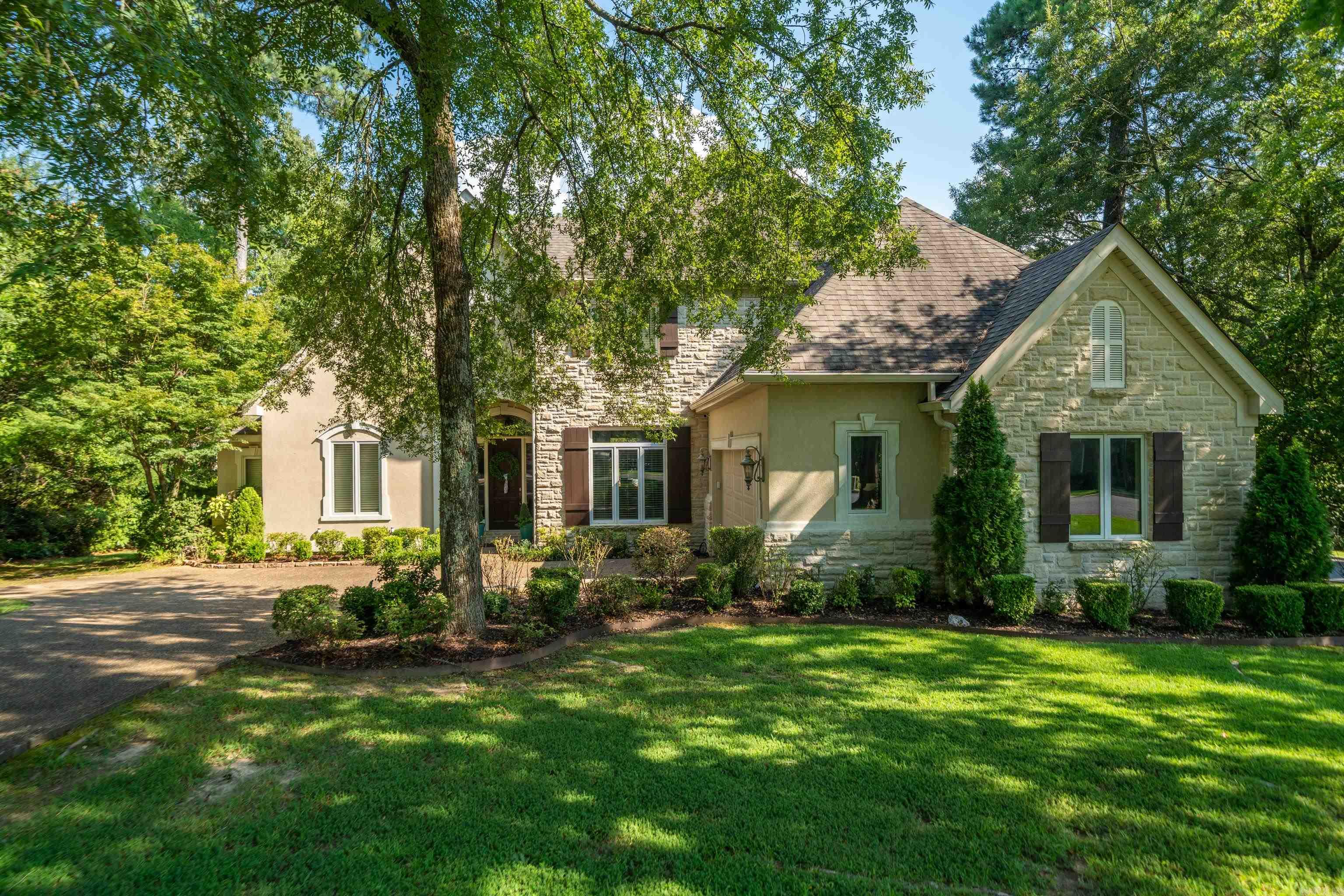 175  Lotus Loop  Hot Springs, AR