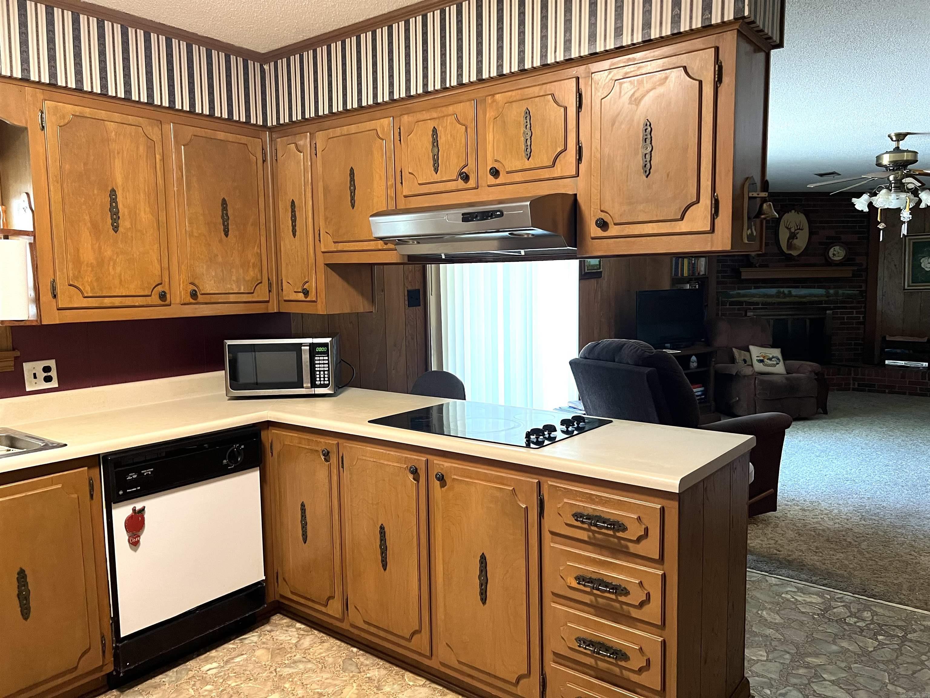 100 Indian Trail Searcy, AR 72143