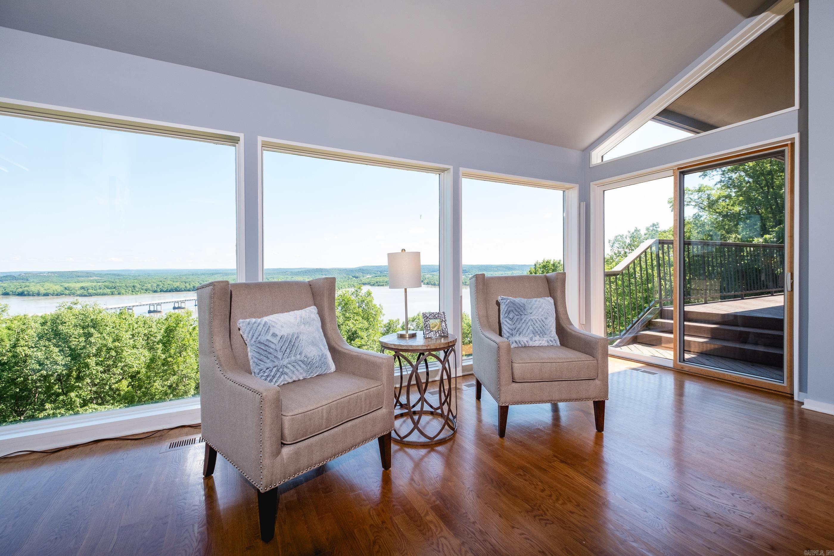 1 Rivers Edge  Little Rock, AR