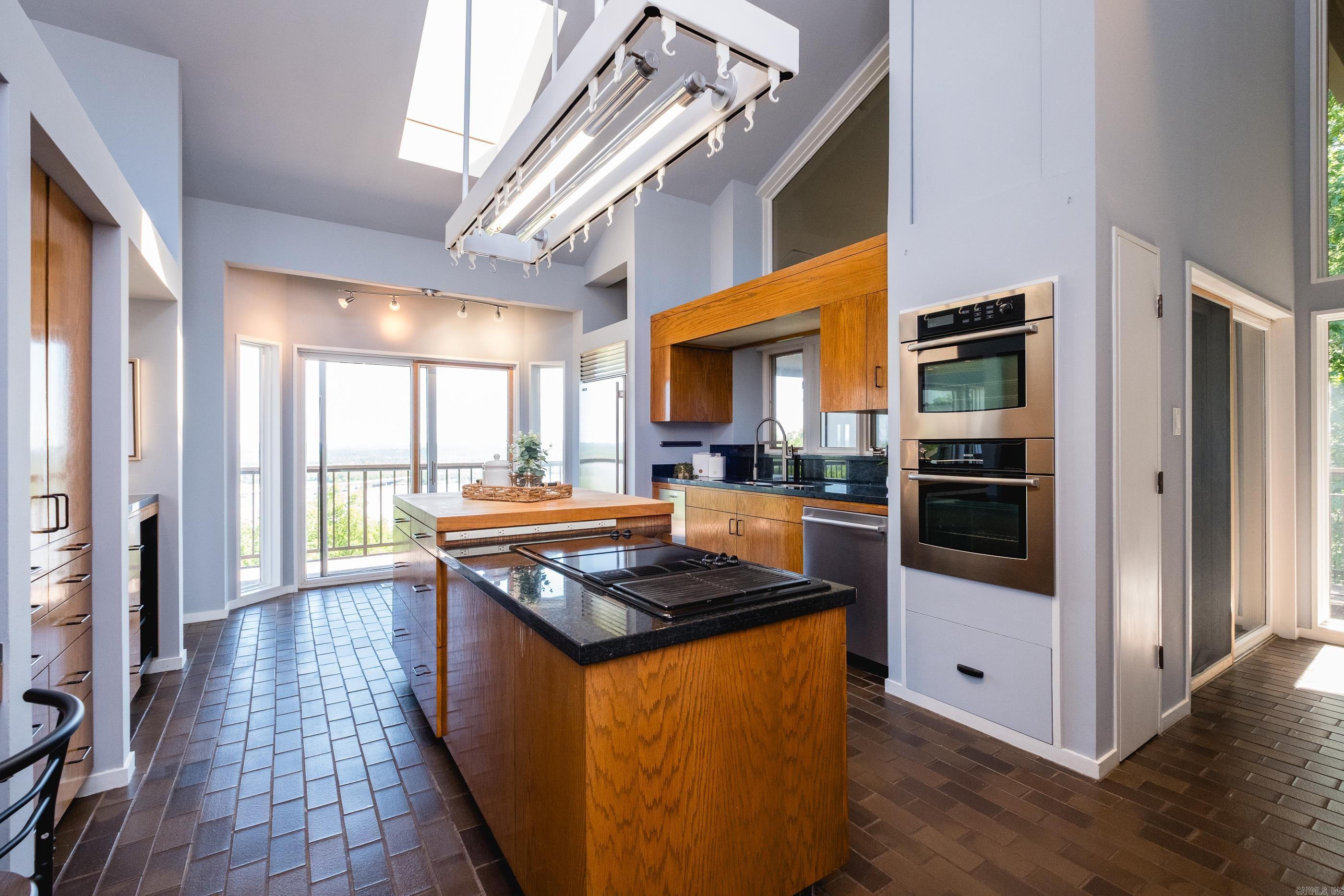 1 Rivers Edge  Little Rock, AR