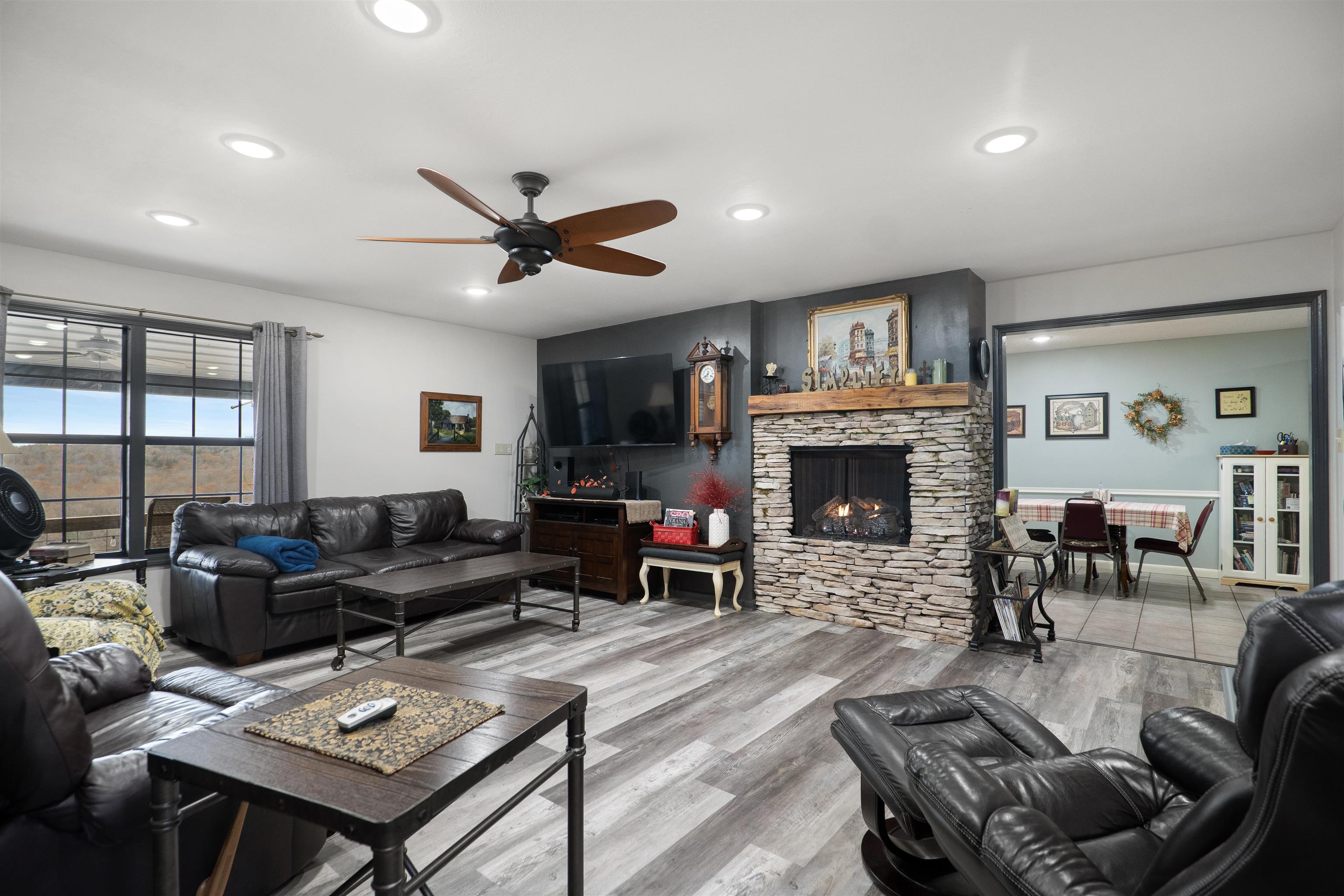 45 Bluff  Hardy, AR