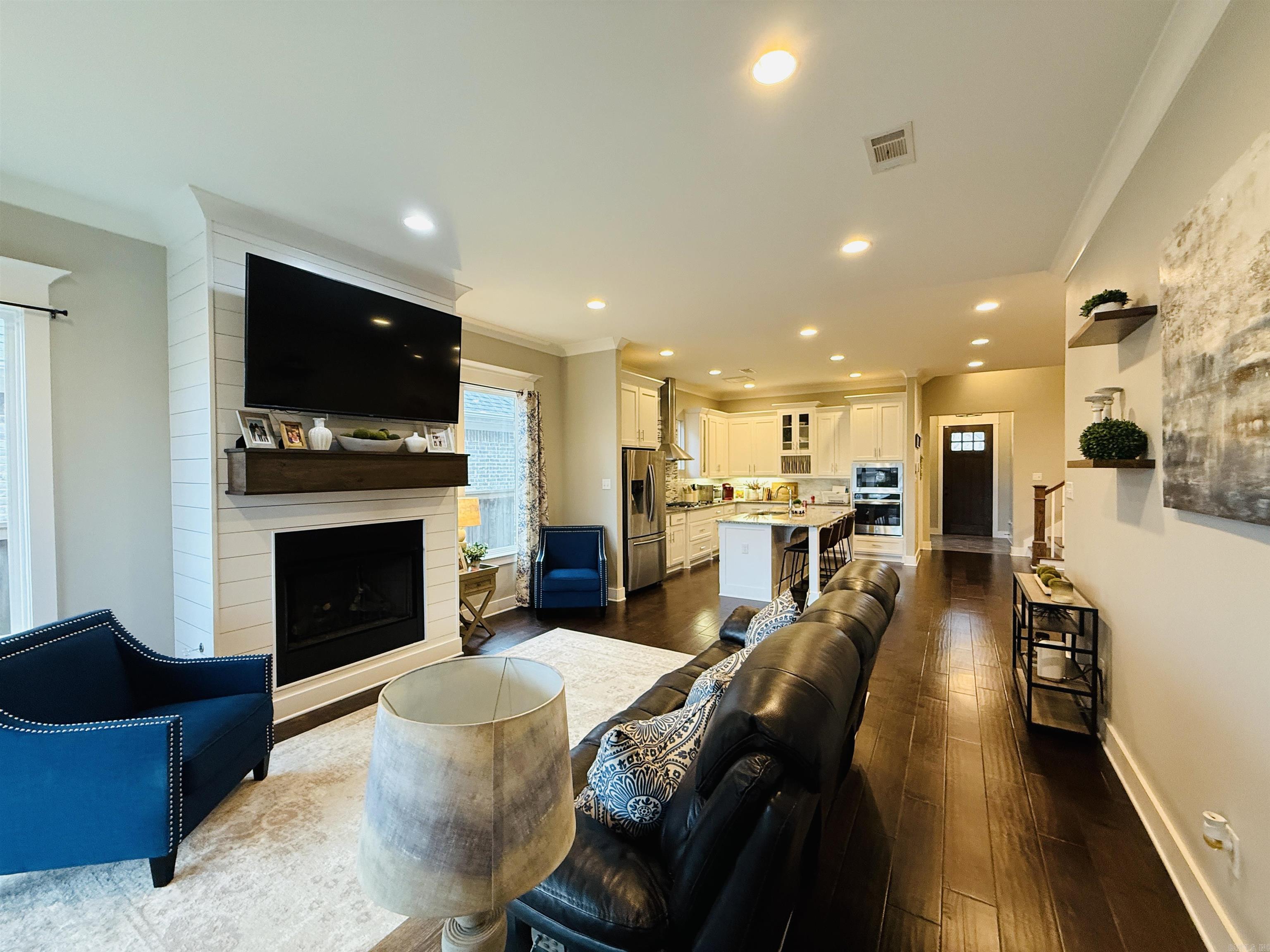 8 BENTWOOD Lane Little Rock, AR 72223-8029