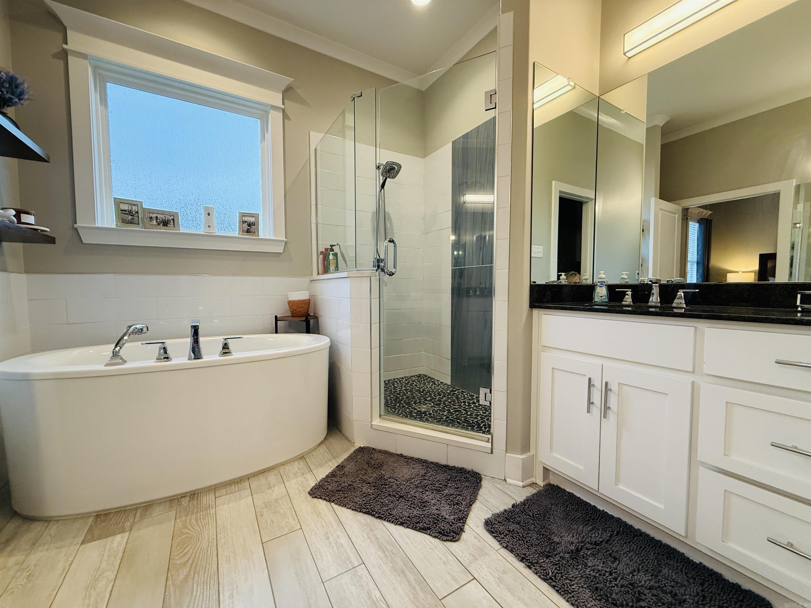 8 BENTWOOD Lane Little Rock, AR 72223-8029