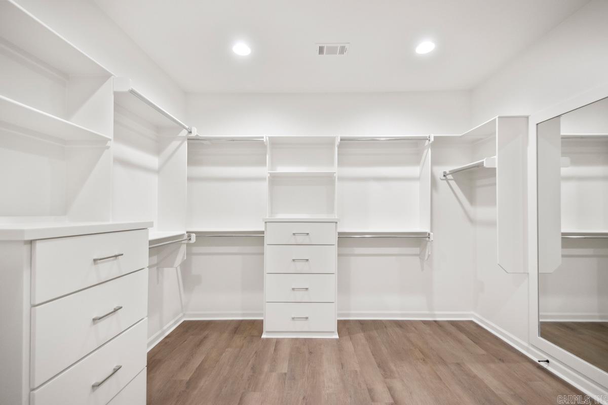 1033 Duke Drive Bauxite, AR 72011