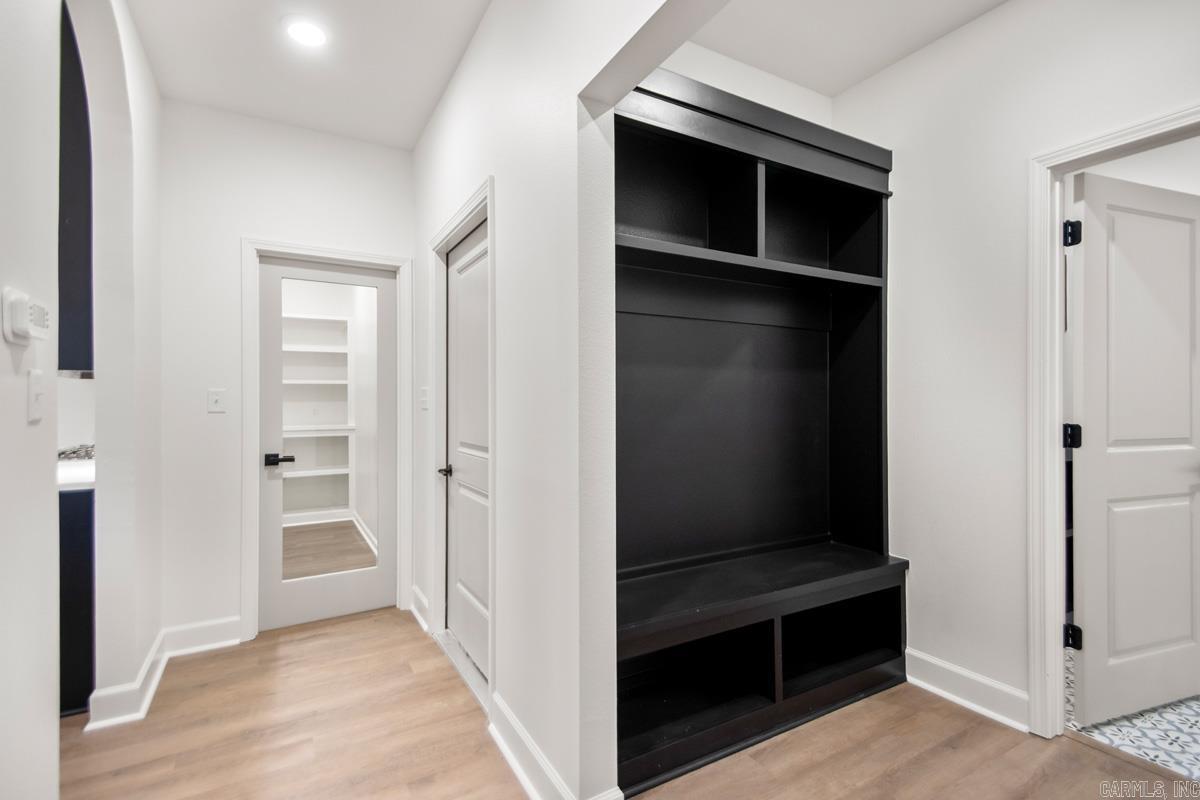 1033 Duke Drive Bauxite, AR 72011