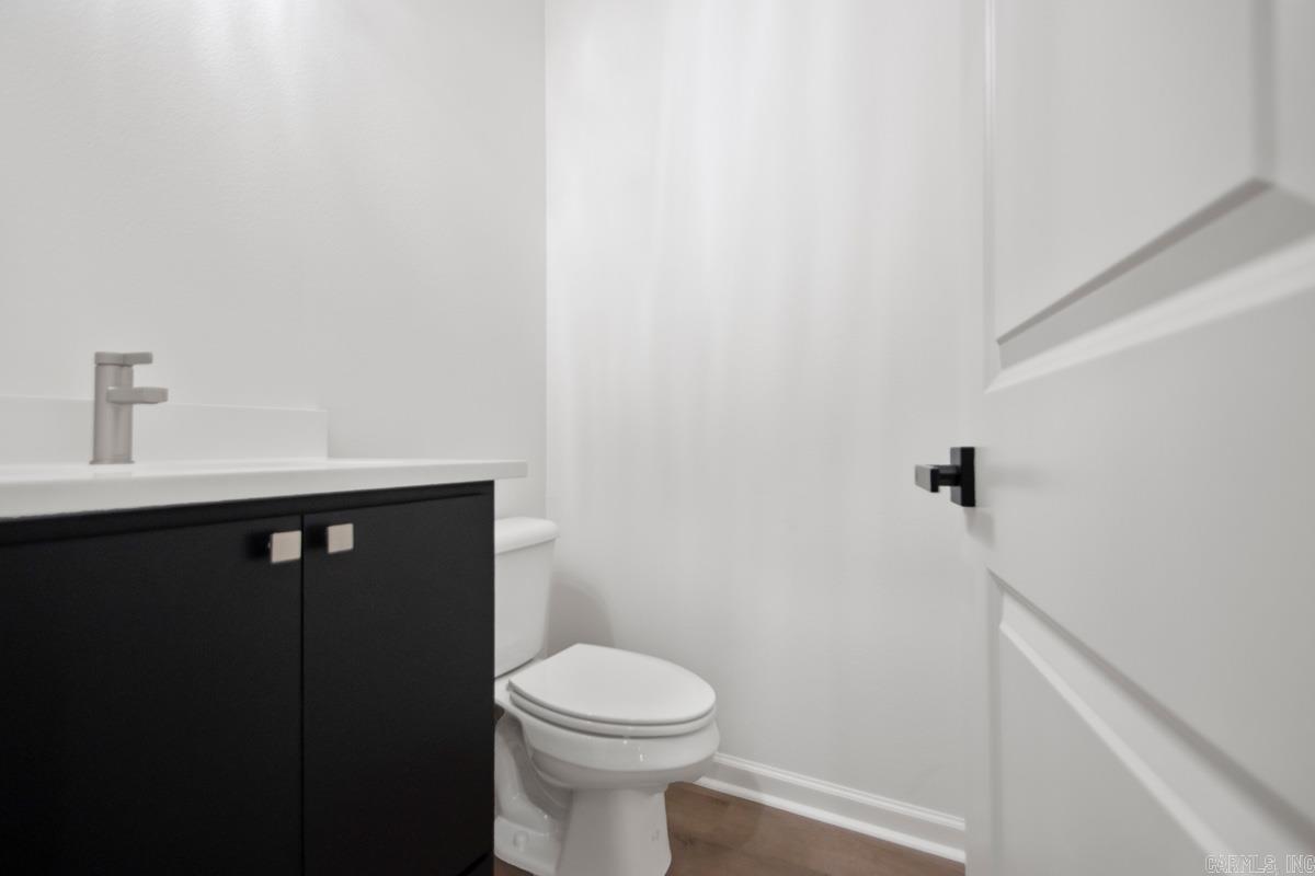 1033 Duke Drive Bauxite, AR 72011