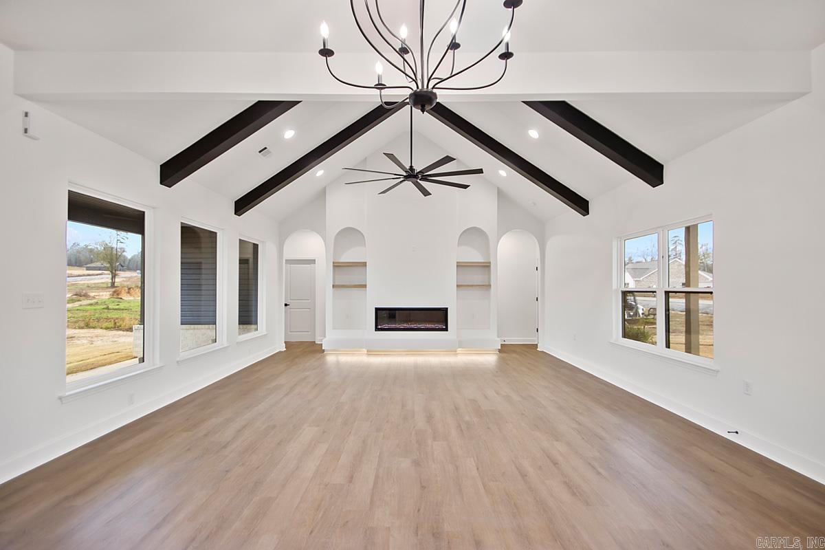 1033 Duke Drive Bauxite, AR 72011