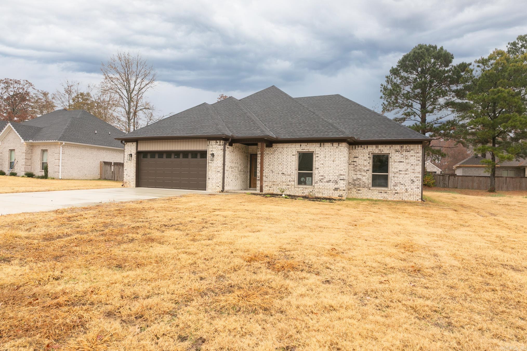 220 Heather  Beebe, AR