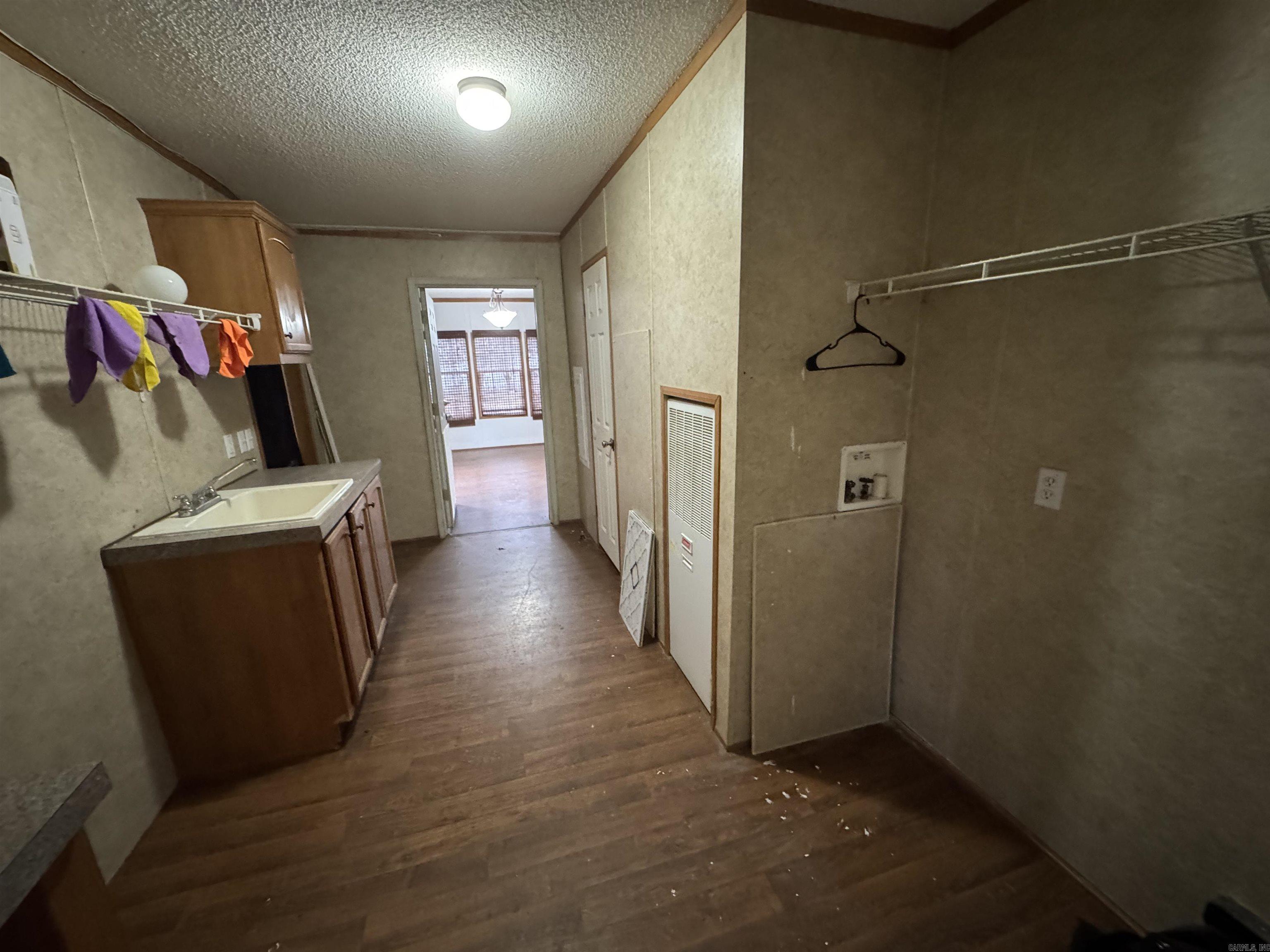 405 Honeycutt Way Holly Grove, AR 72069