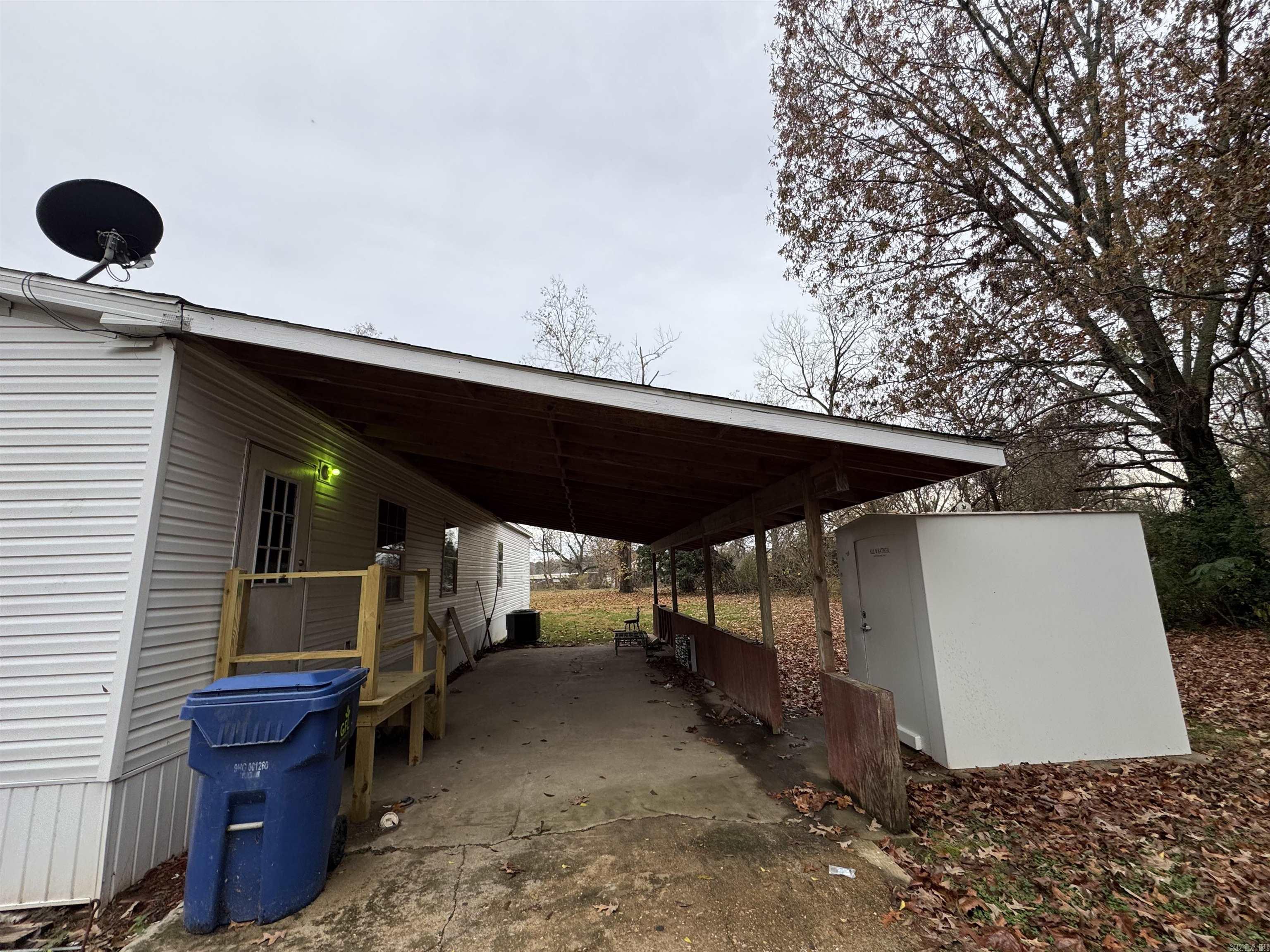 405 Honeycutt Way Holly Grove, AR 72069