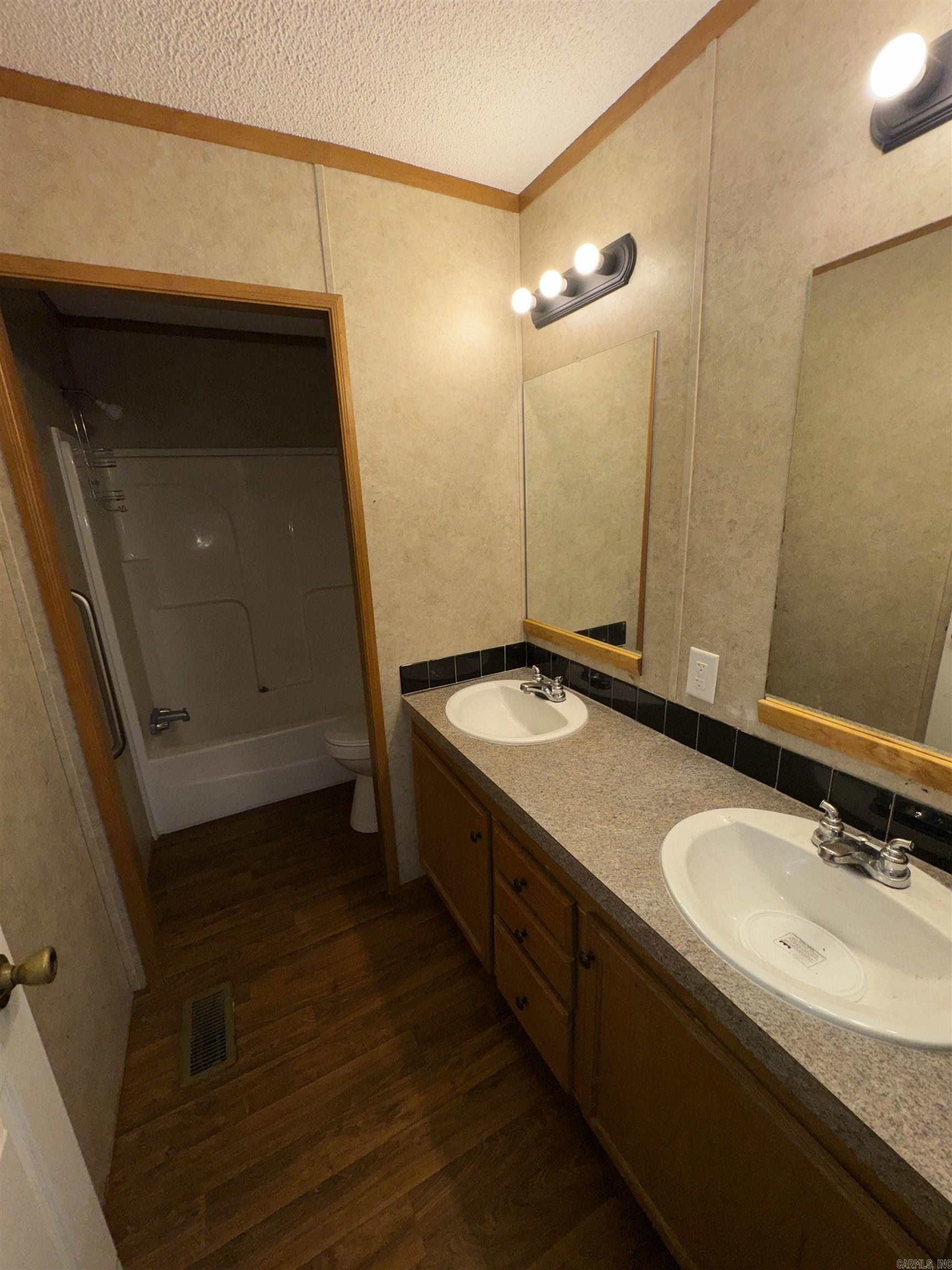 405 Honeycutt Way Holly Grove, AR 72069