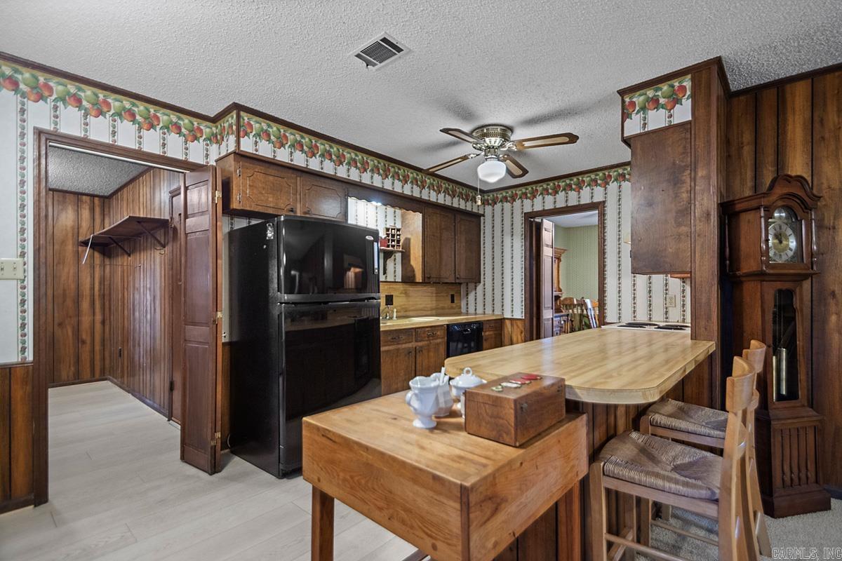 1905 Hutto  Conway, AR