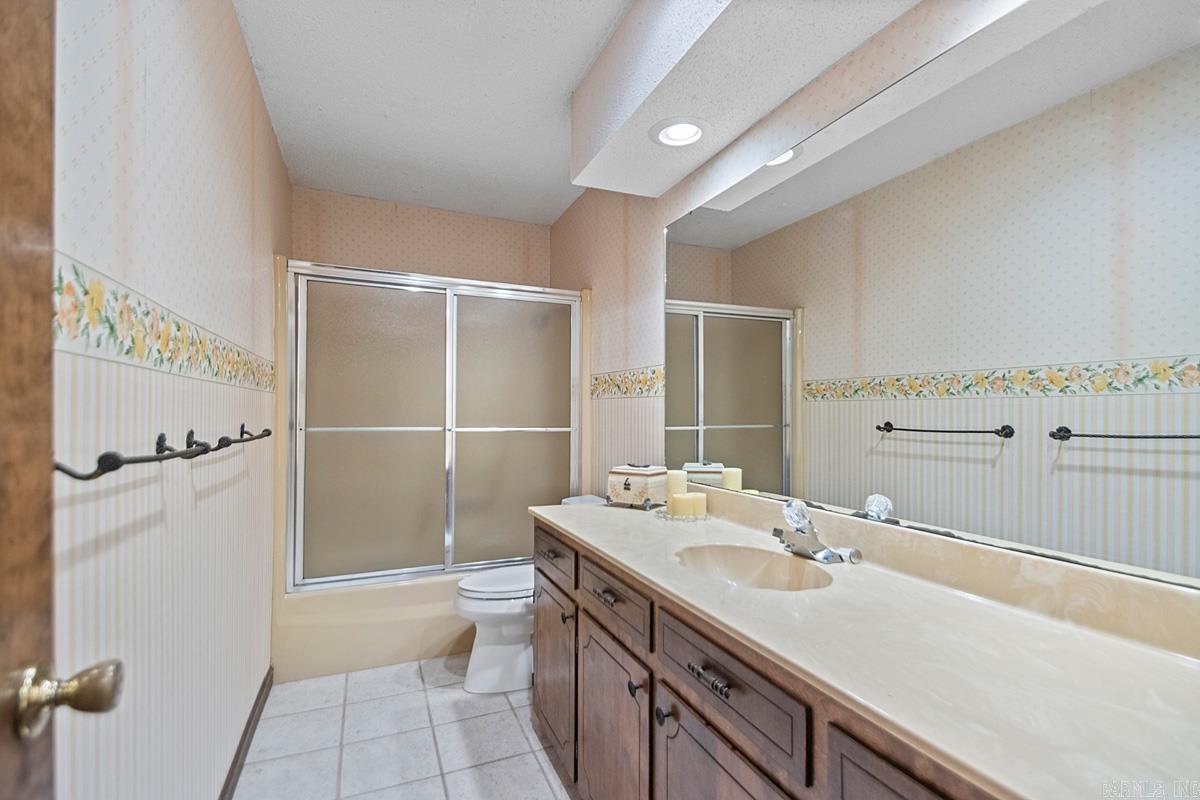 1905 Hutto  Conway, AR