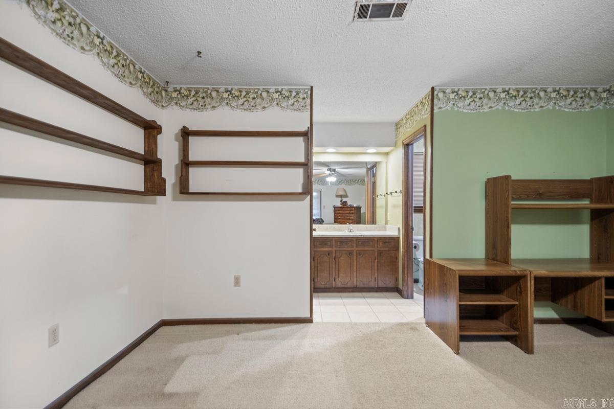 1905 Hutto  Conway, AR