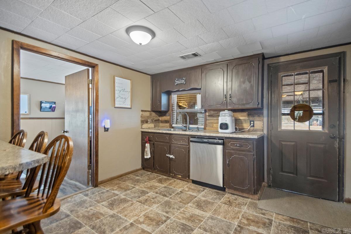 211 Liles Rd  Ward, AR