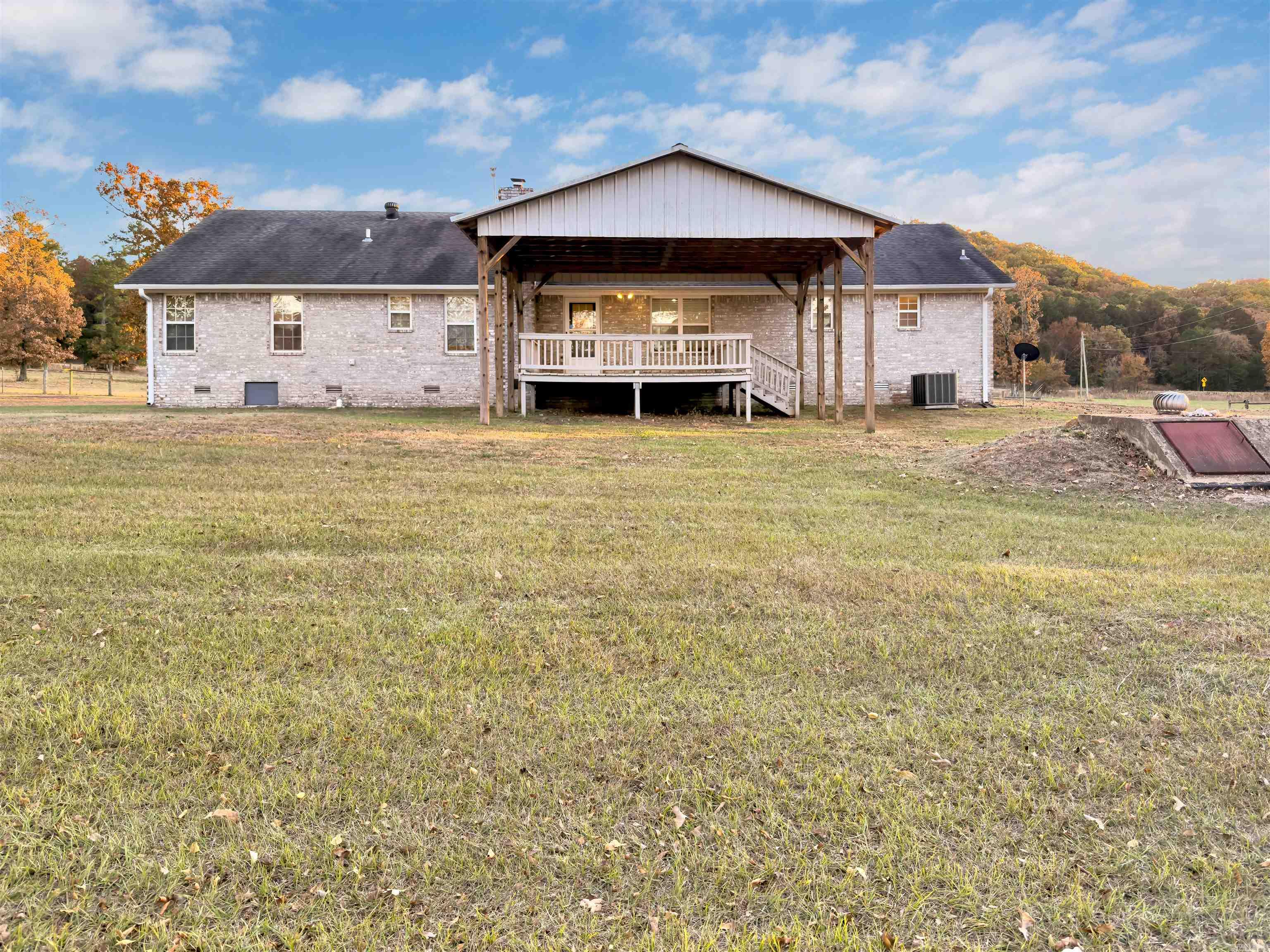 81 Eoff Lane Center Ridge, AR 72027
