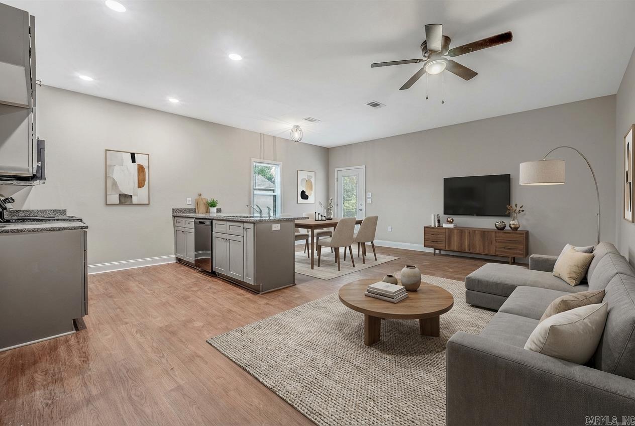 405 & 407 E Center  Jacksonville, AR