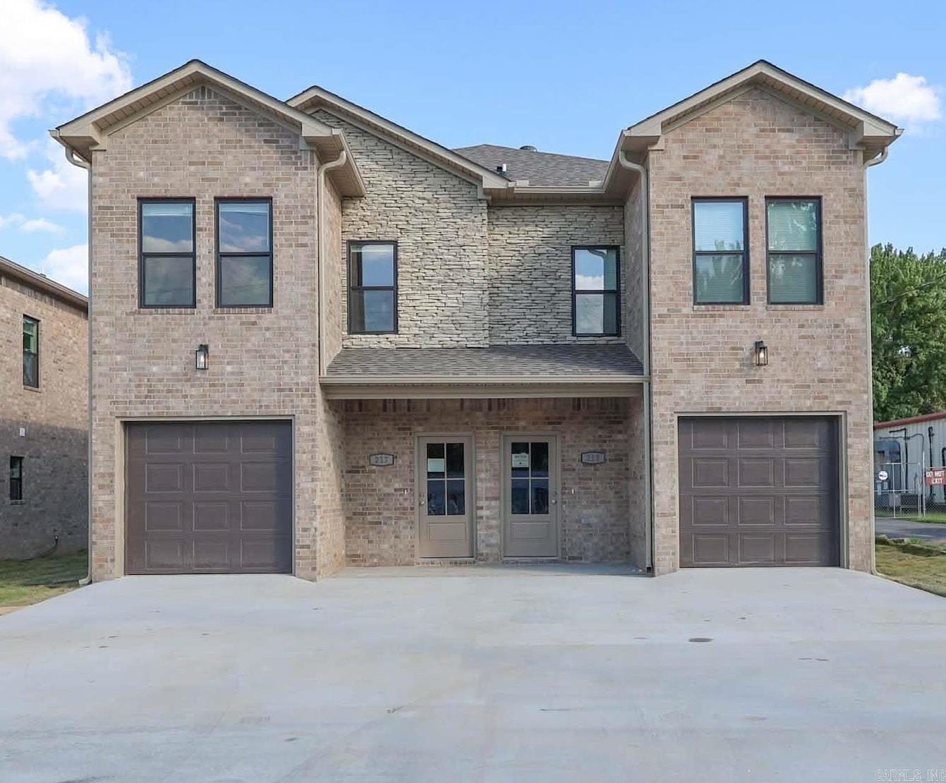 417 & 419 E Center  Jacksonville, AR