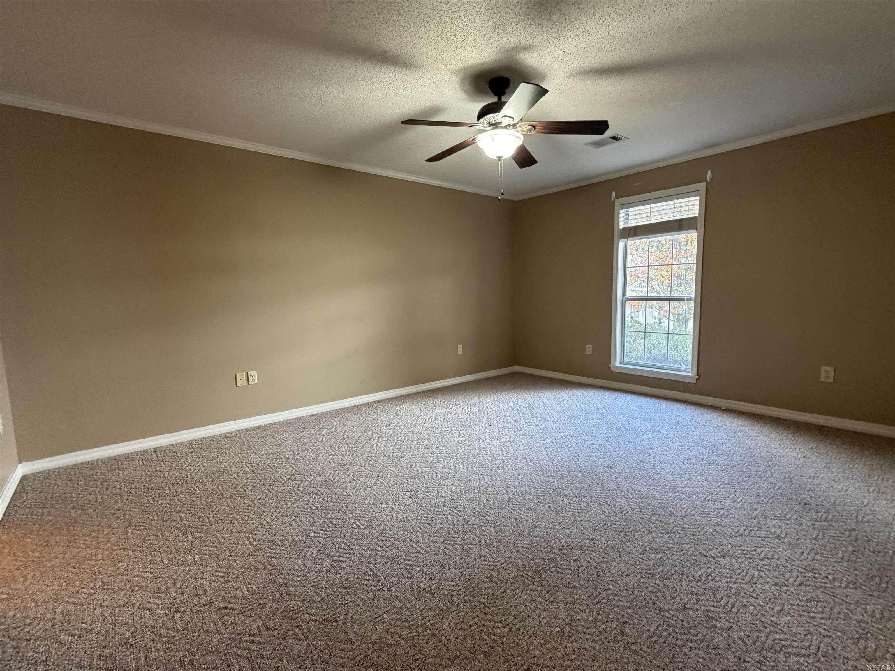 28 River Oaks Trace Searcy, AR 72143