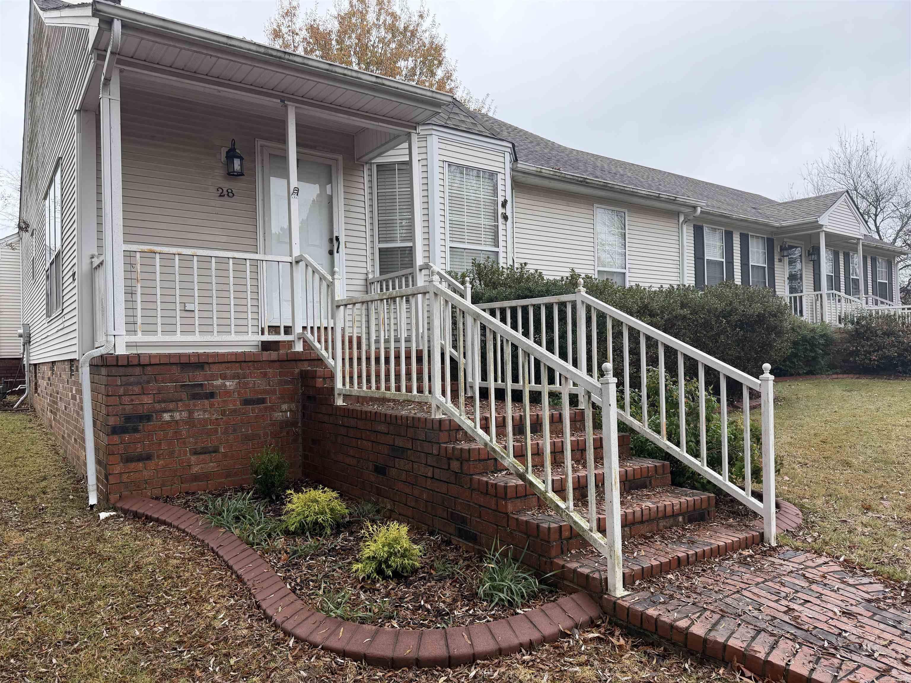 28 River Oaks Trace Searcy, AR 72143