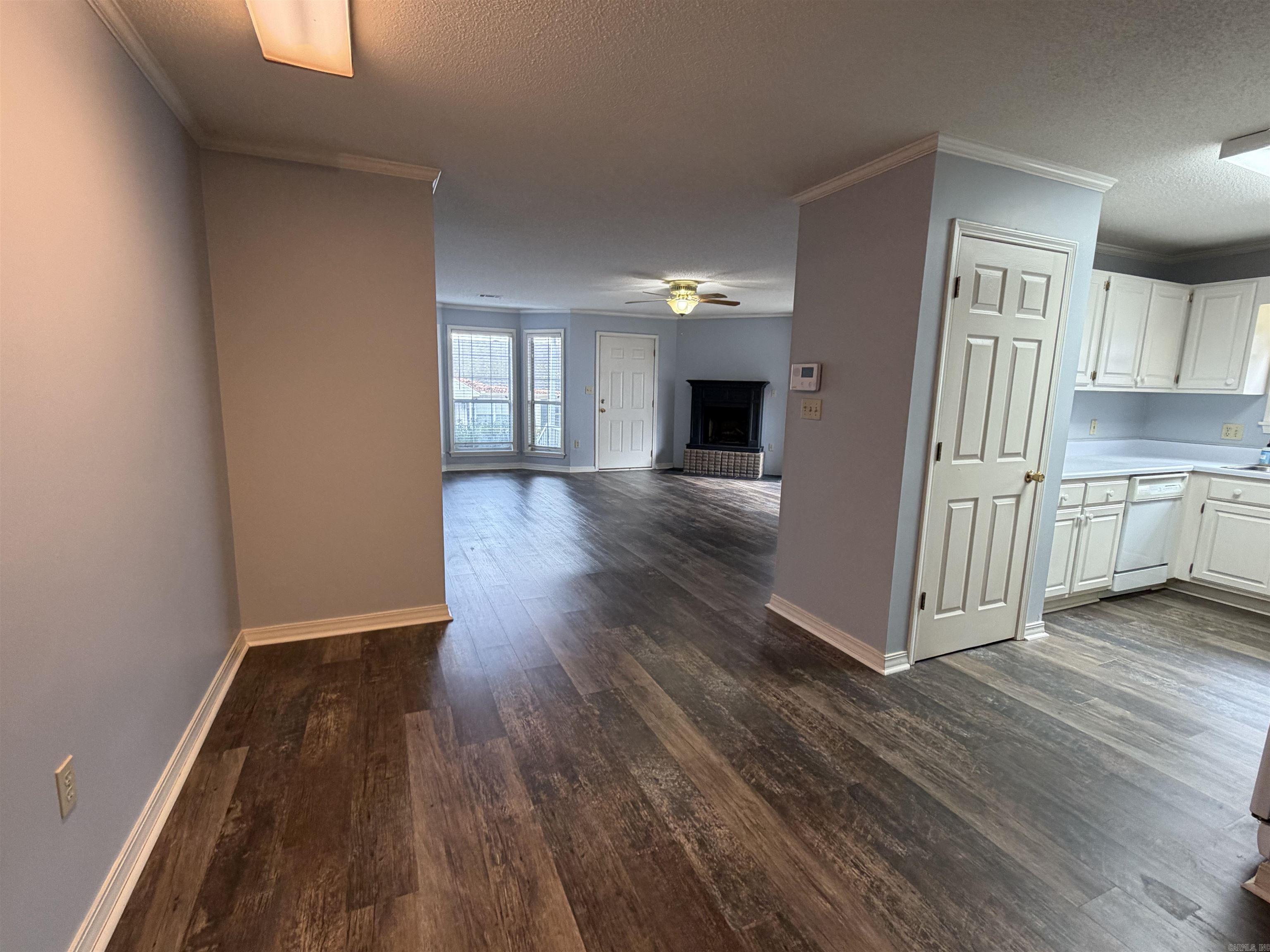 28 River Oaks Trace Searcy, AR 72143