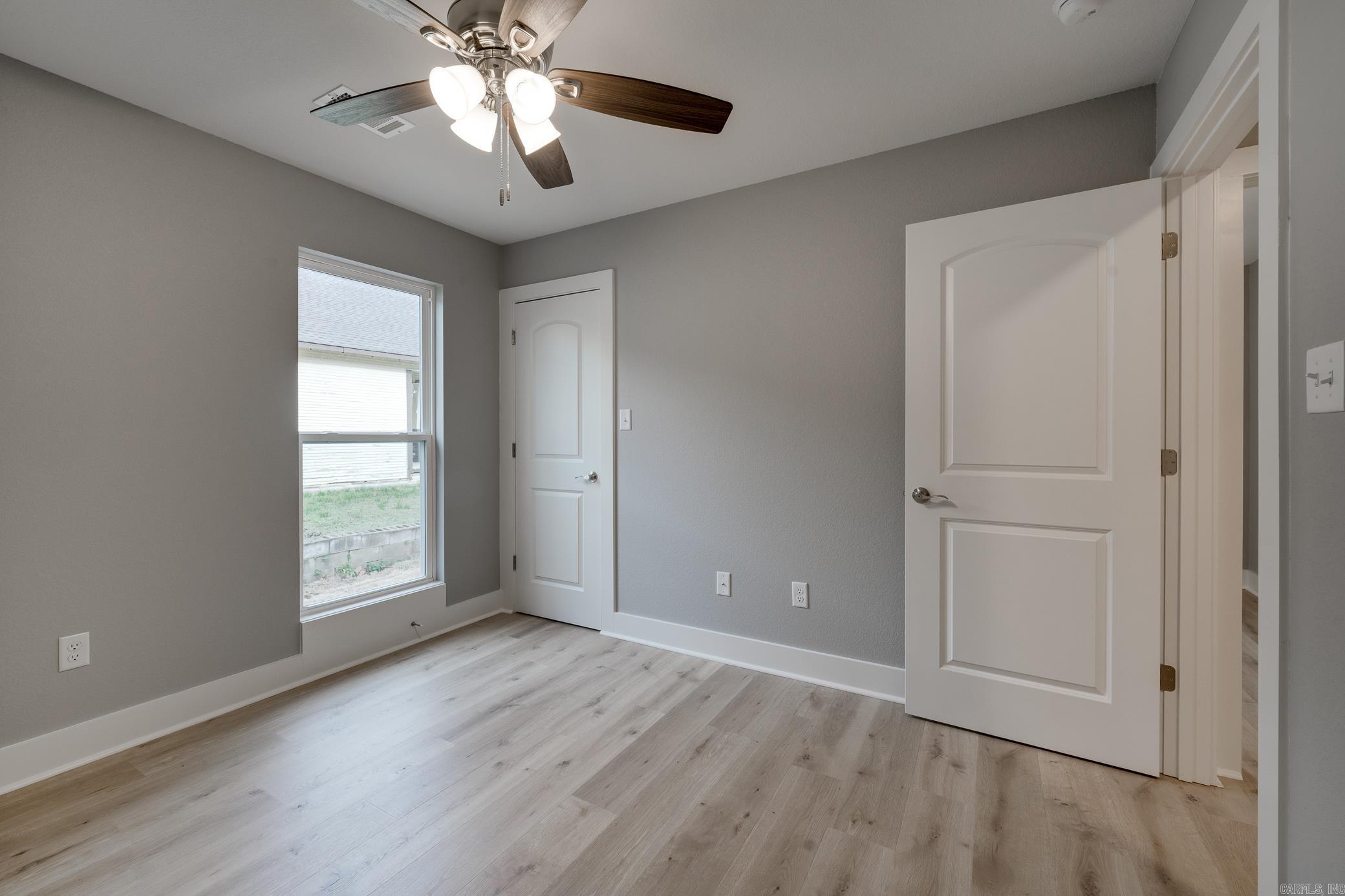 209 N Griffin Street Morrilton, AR 72110