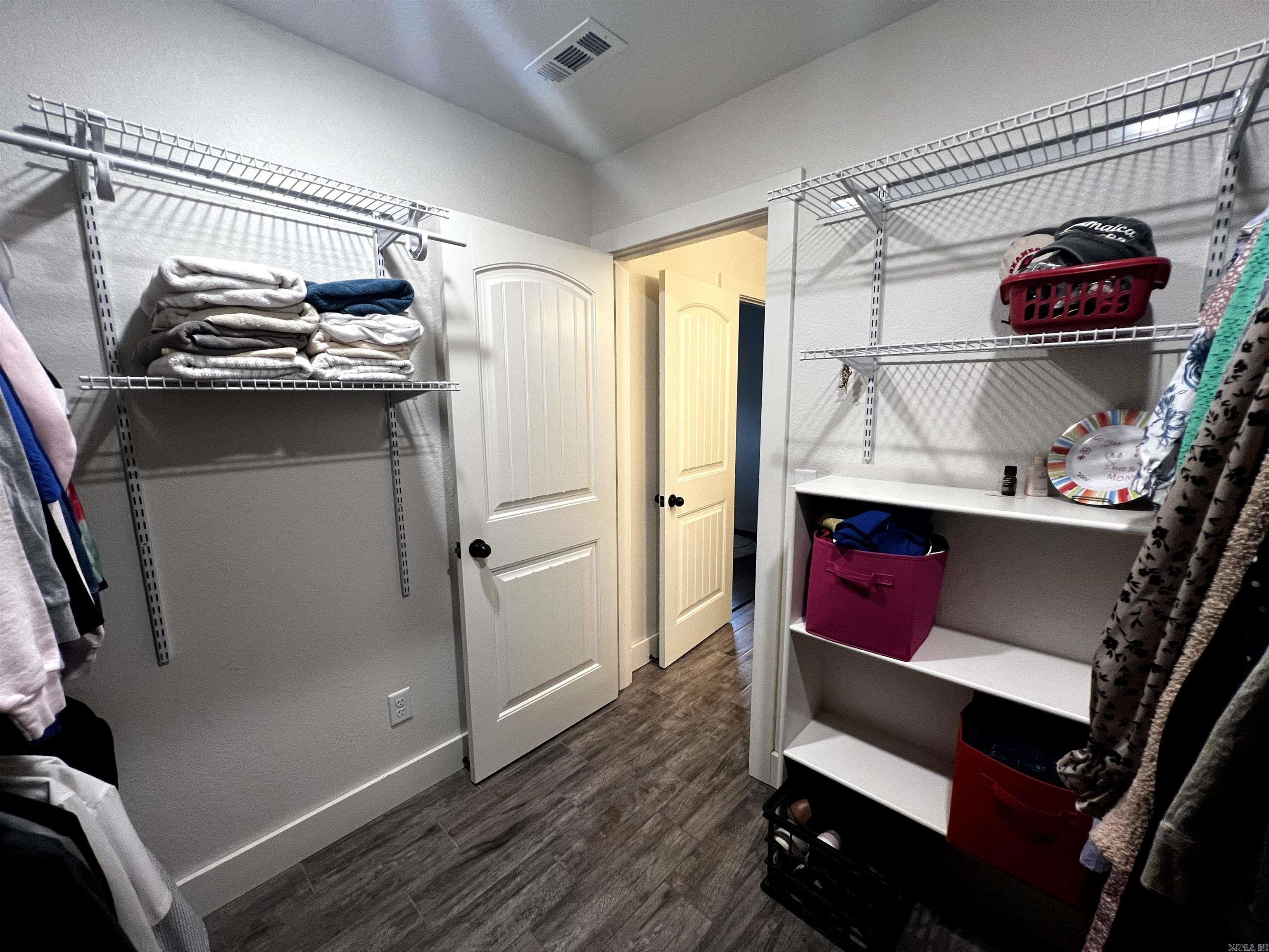 1809 Mayflower  Bentonville, AR