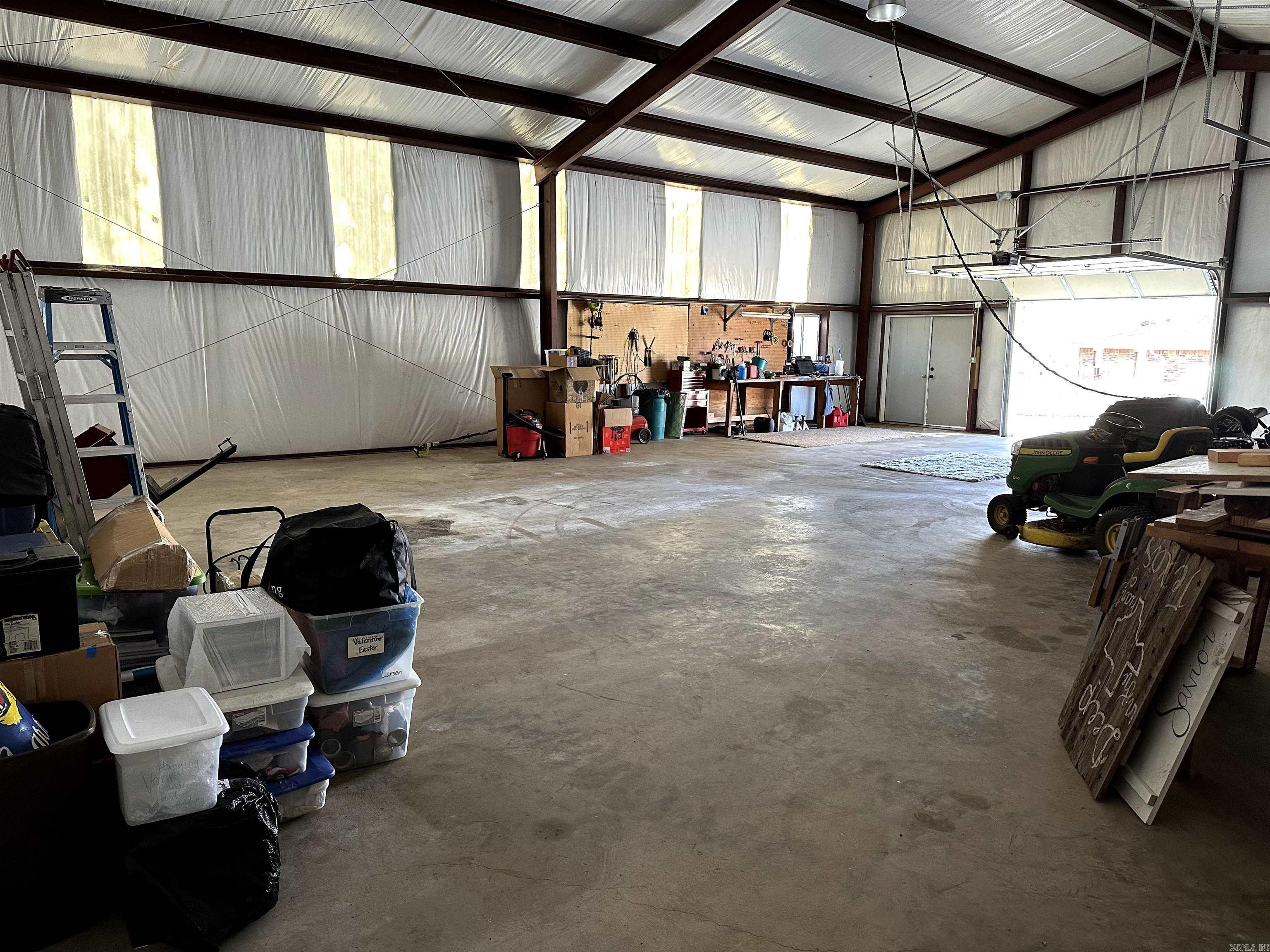 1809 Mayflower  Bentonville, AR