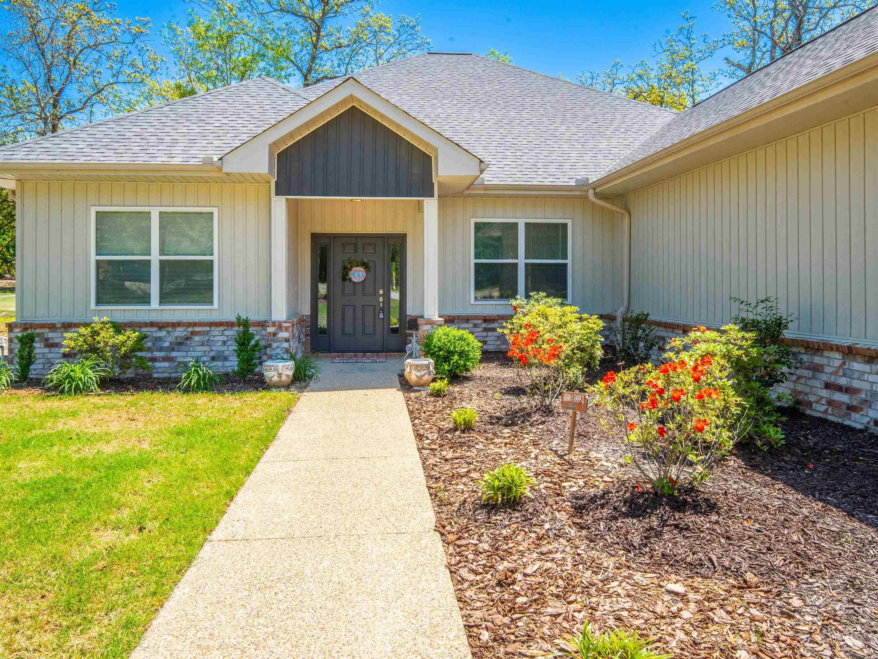 29 Gandesa Way Hot Springs Village, AR 71909