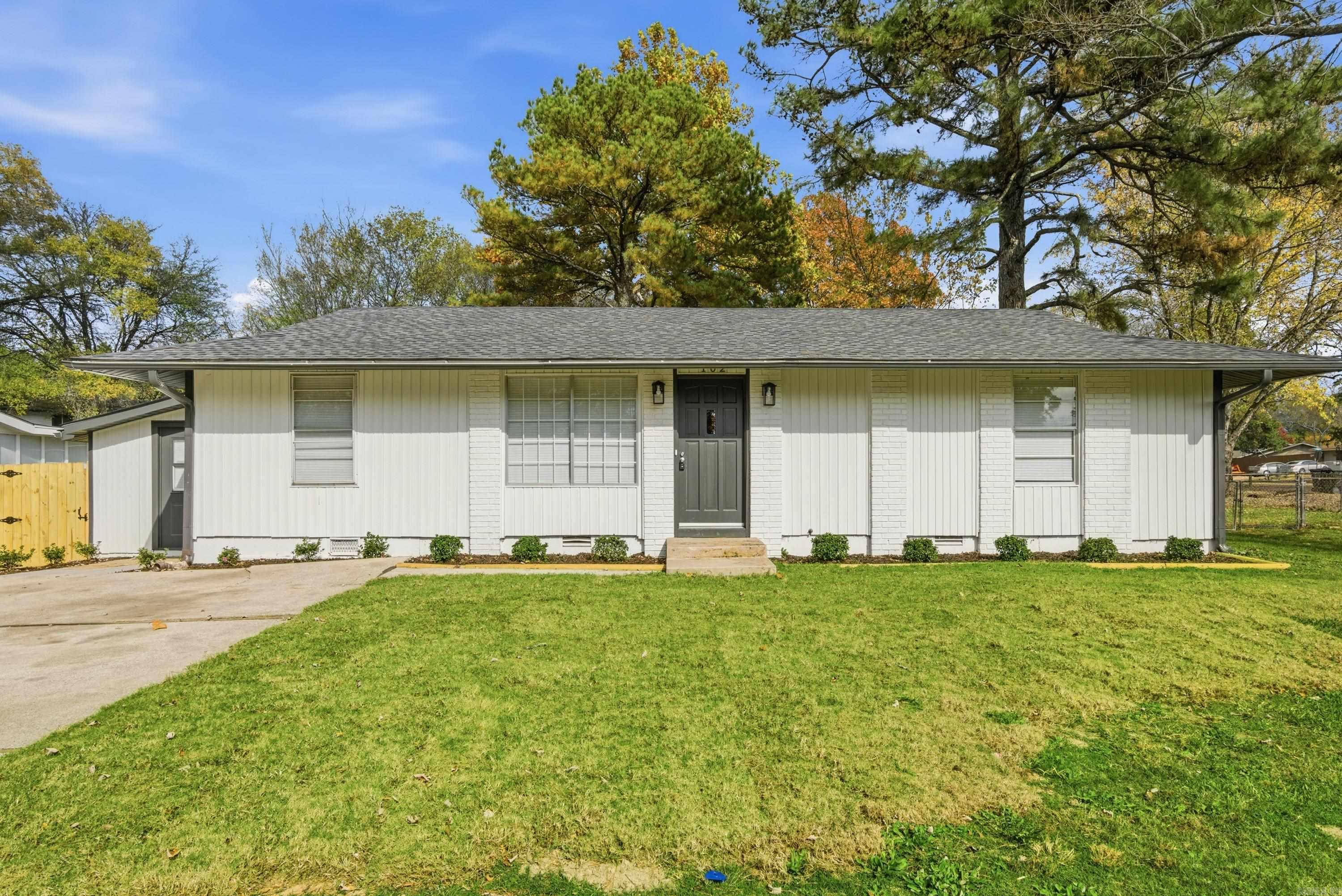 102 Squire  Hot Springs National Park, AR