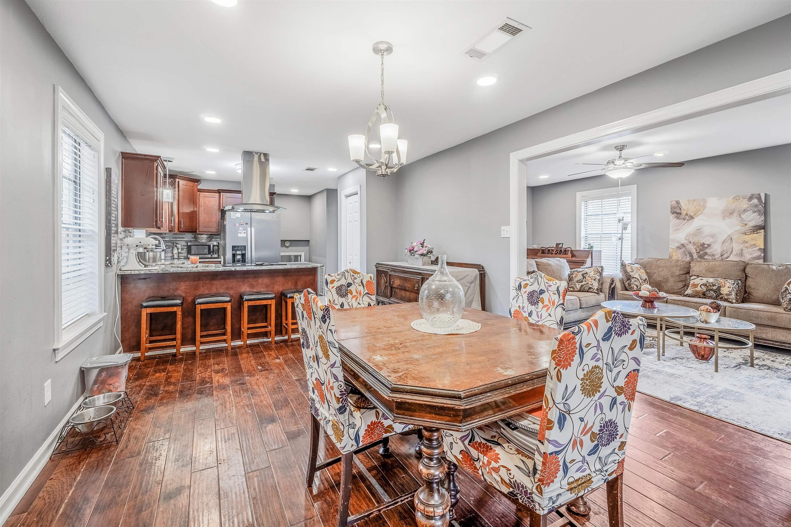 16 Emerald Court Little Rock, AR 72212