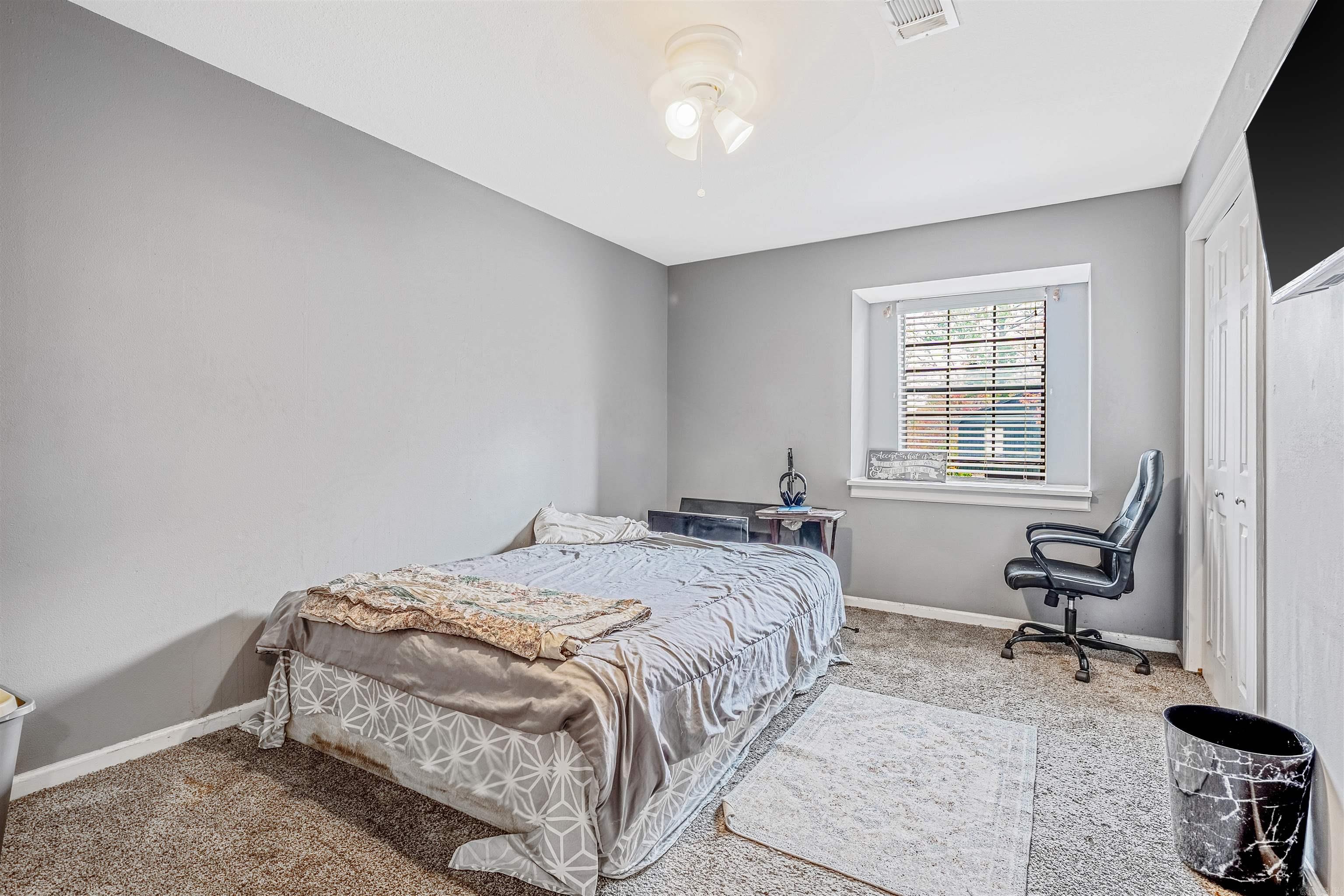 16 Emerald Court Little Rock, AR 72212