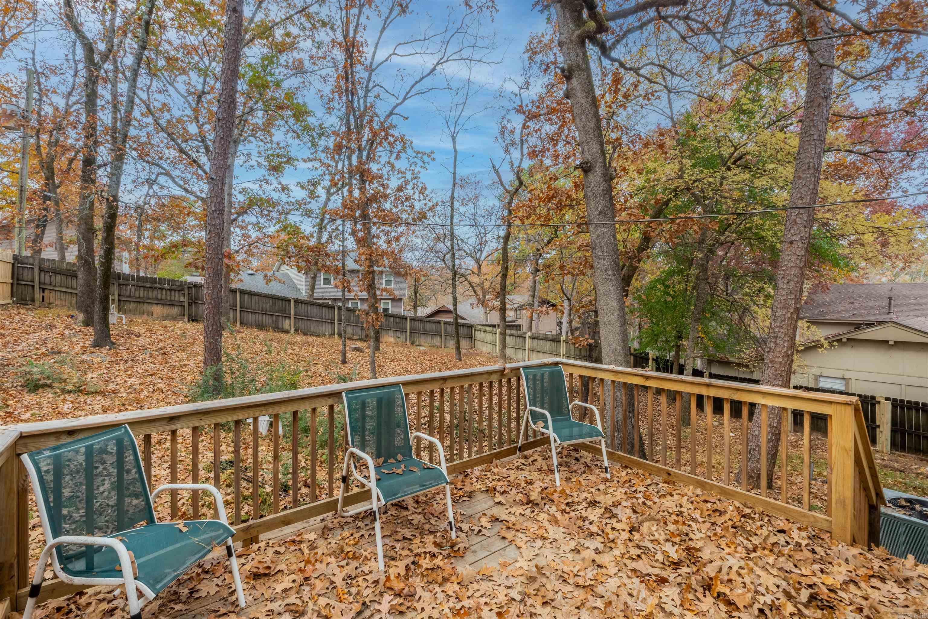 16 Emerald Court Little Rock, AR 72212