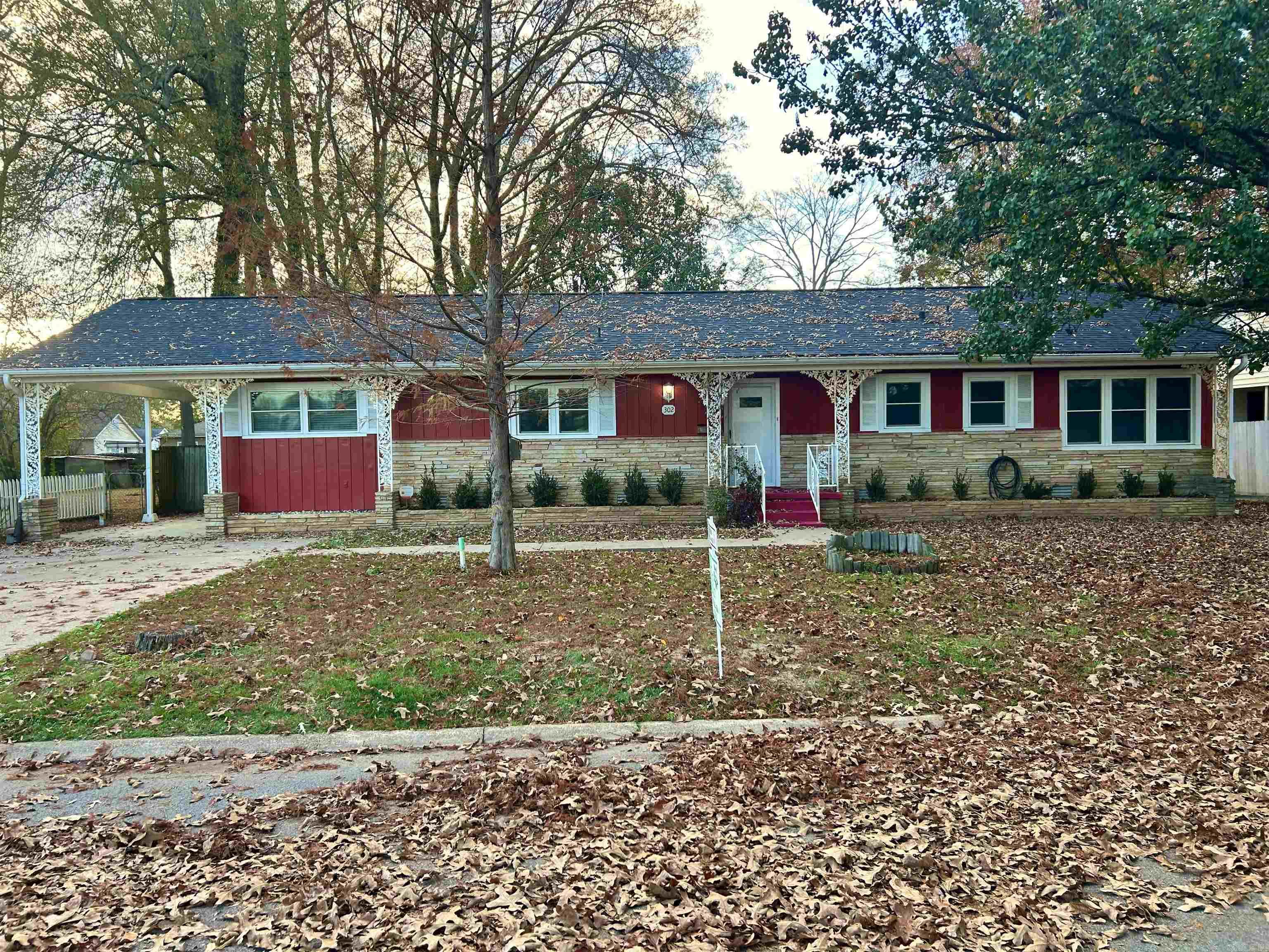 302  Crouch  Benton, AR