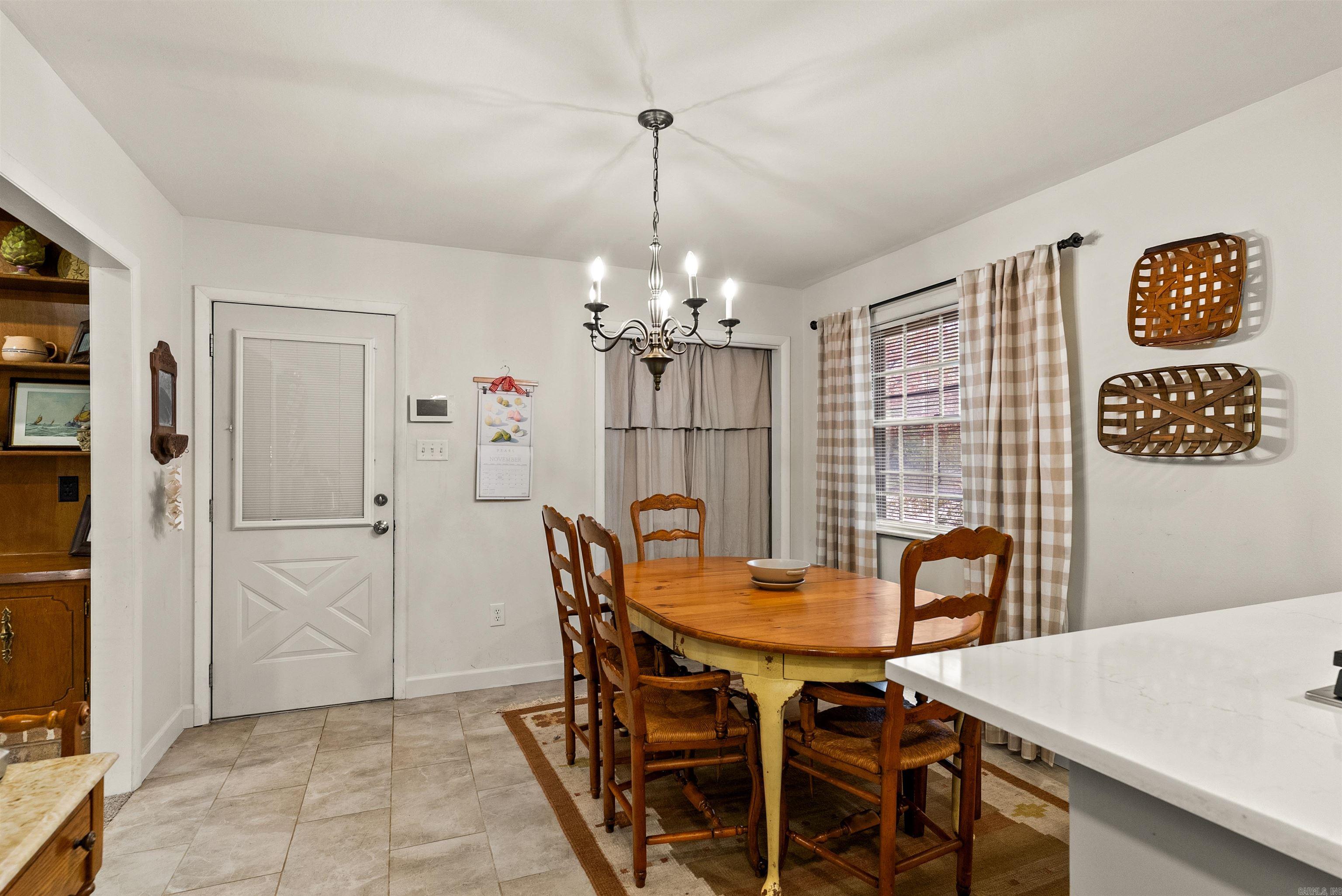 901 E 53rd Place North Little Rock, AR 72116