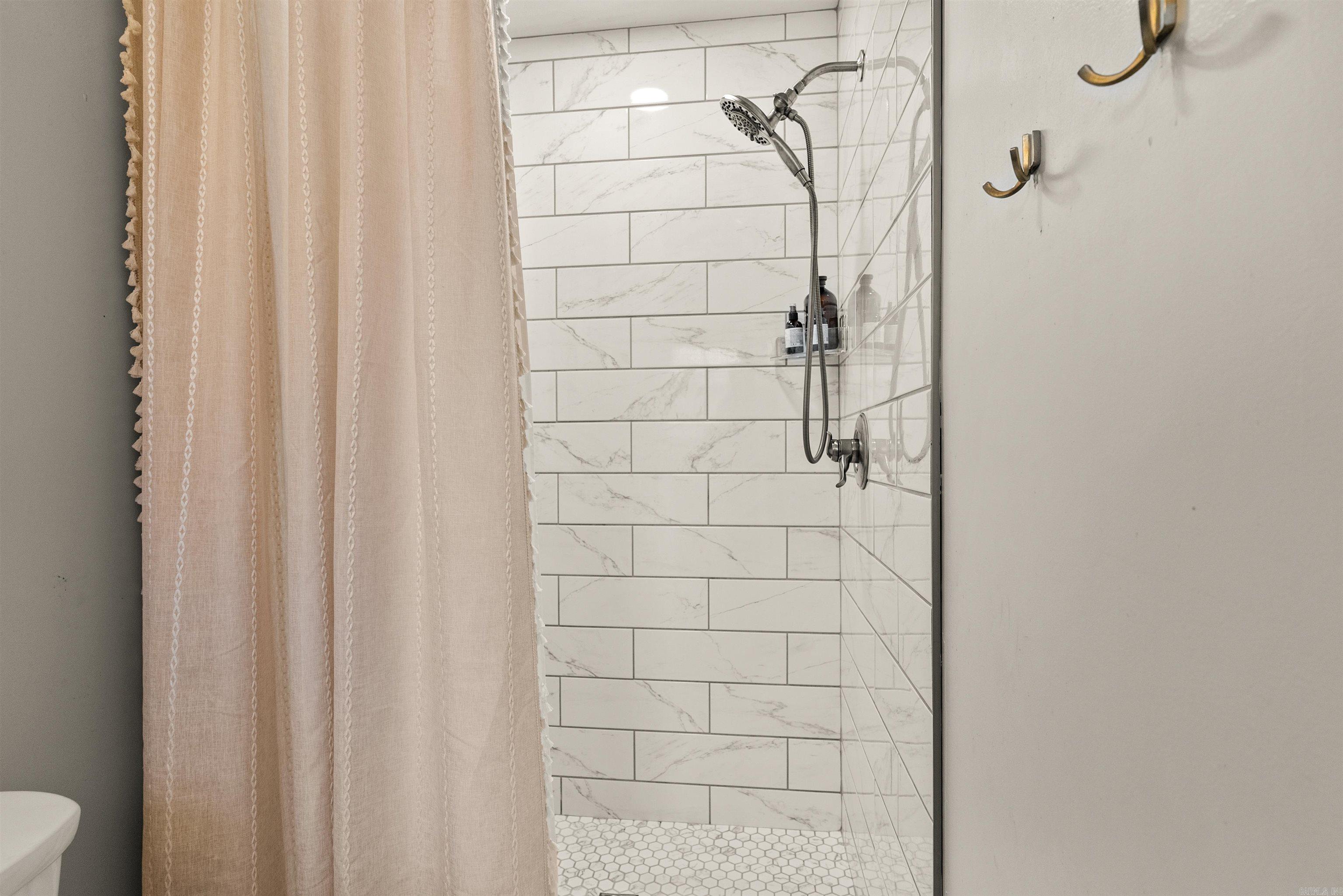 901 E 53rd Place North Little Rock, AR 72116