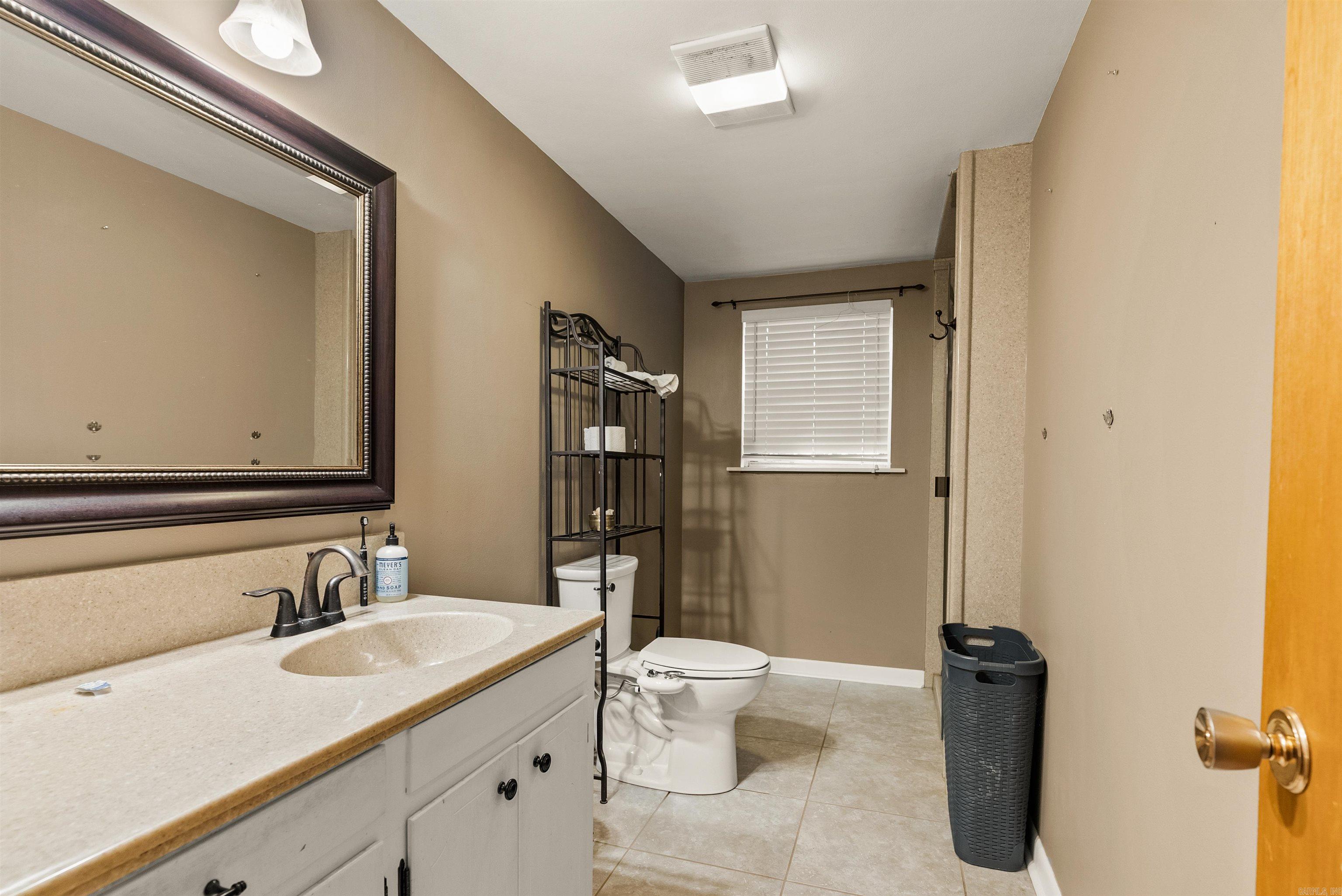 901 E 53rd Place North Little Rock, AR 72116