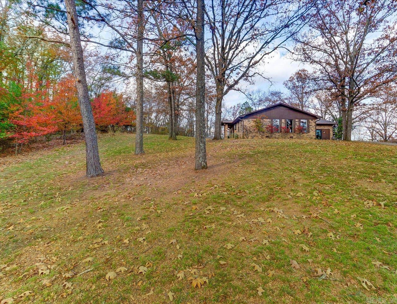 169 San Carlos Hot Springs, AR 71913