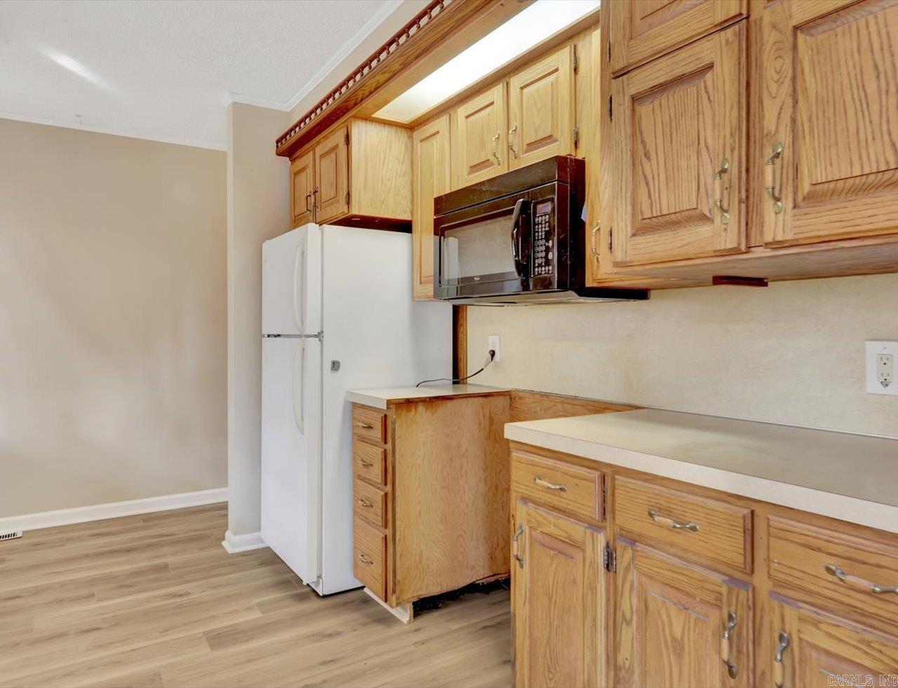 169 San Carlos Hot Springs, AR 71913