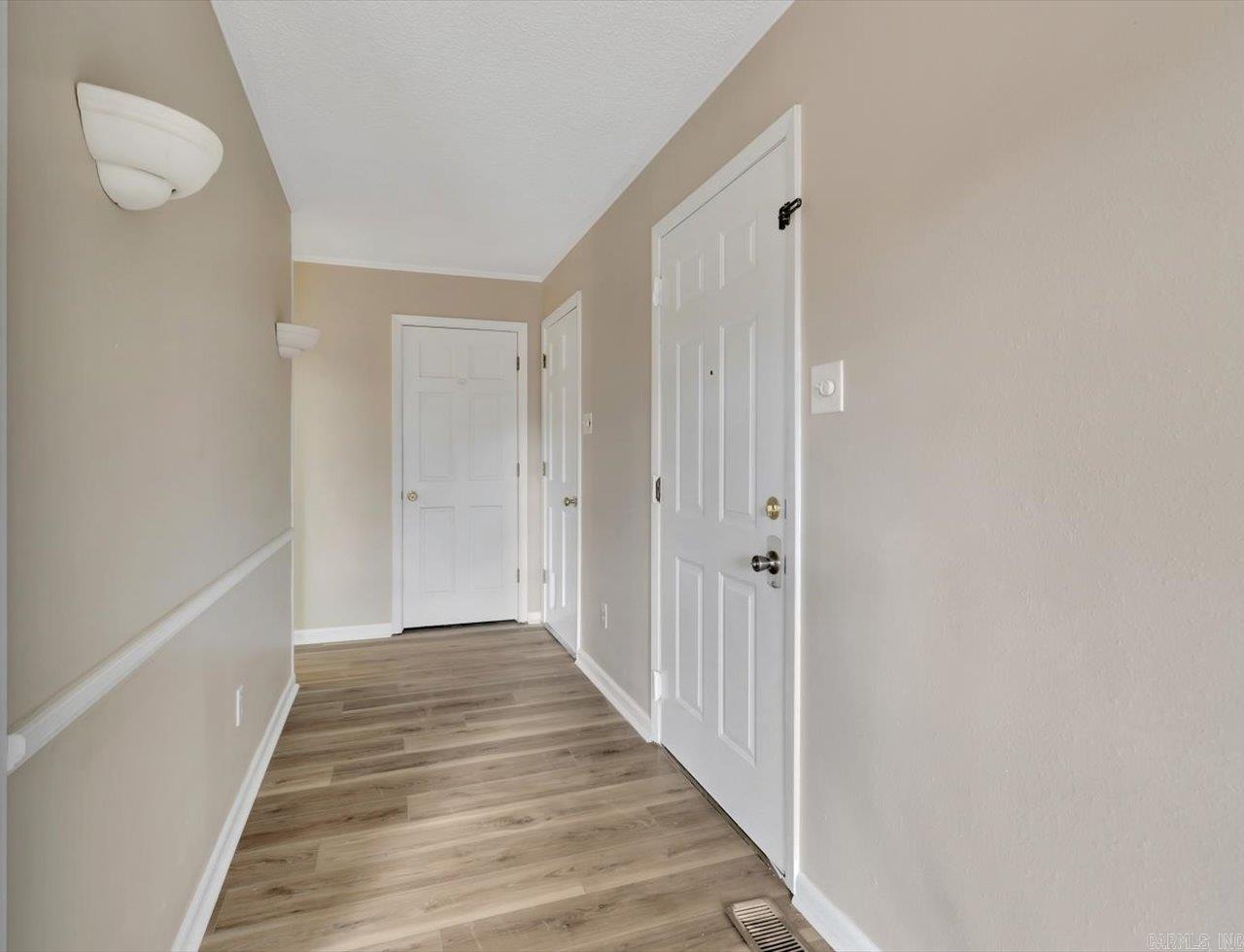 169 San Carlos Hot Springs, AR 71913