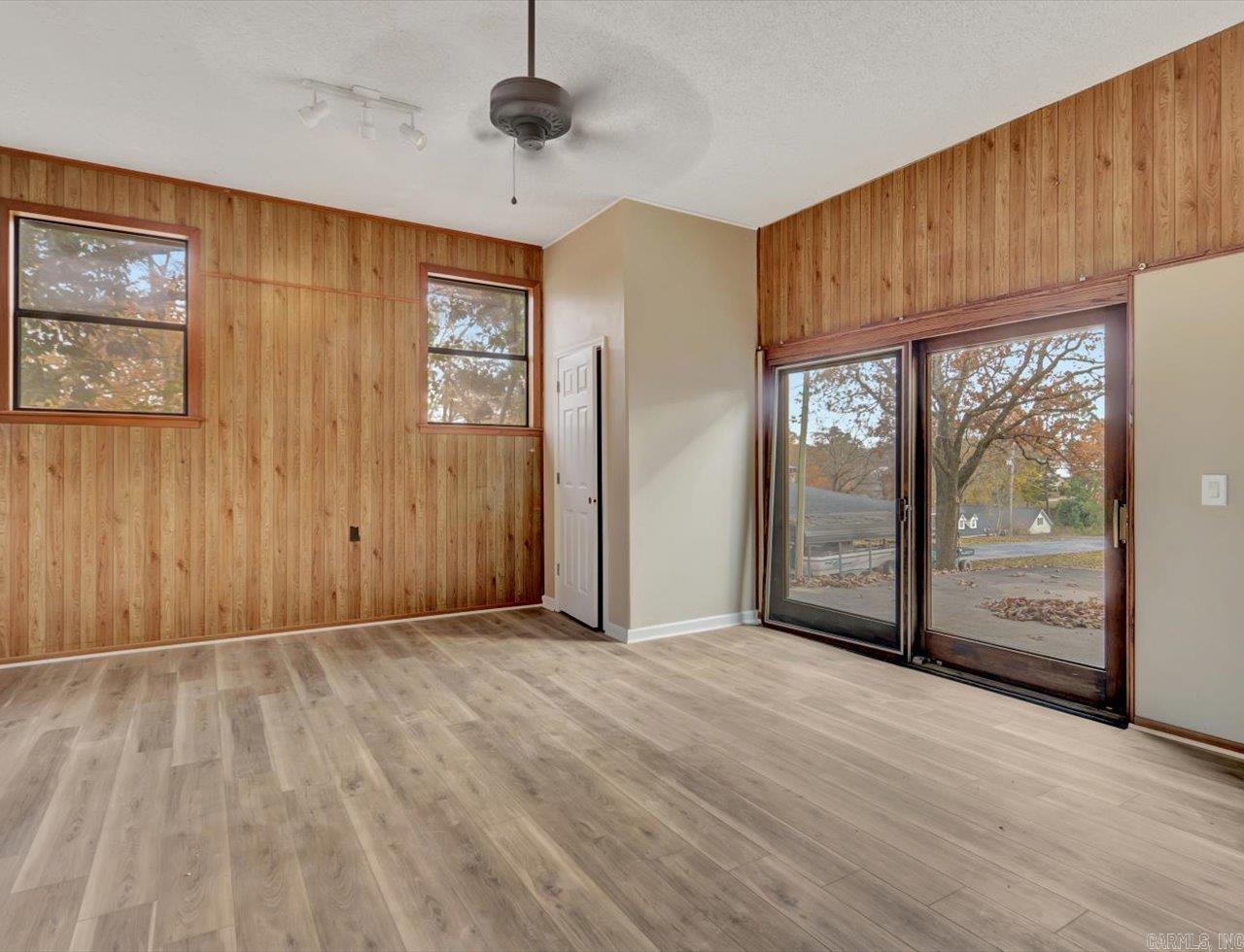 169 San Carlos Hot Springs, AR 71913