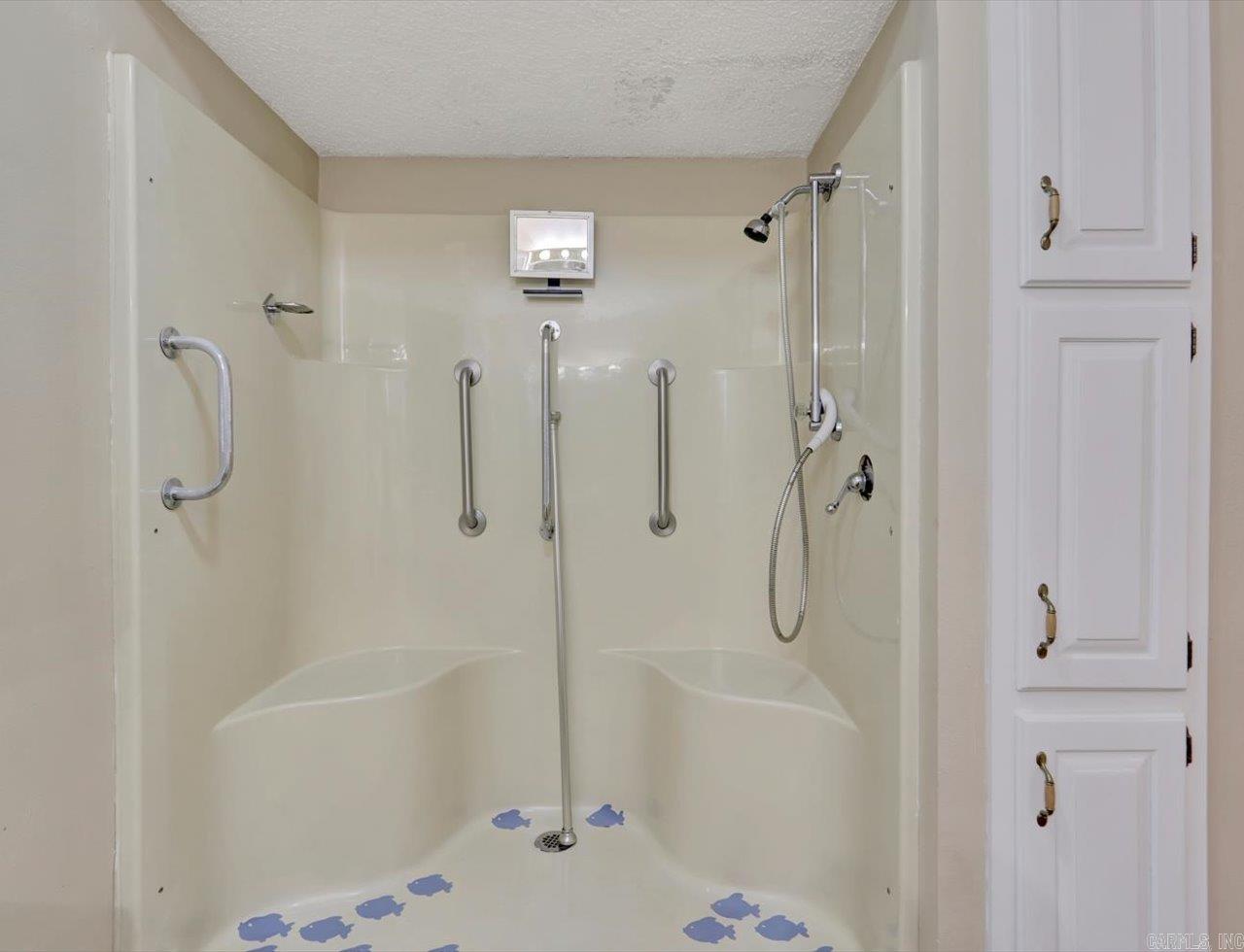 169 San Carlos Hot Springs, AR 71913