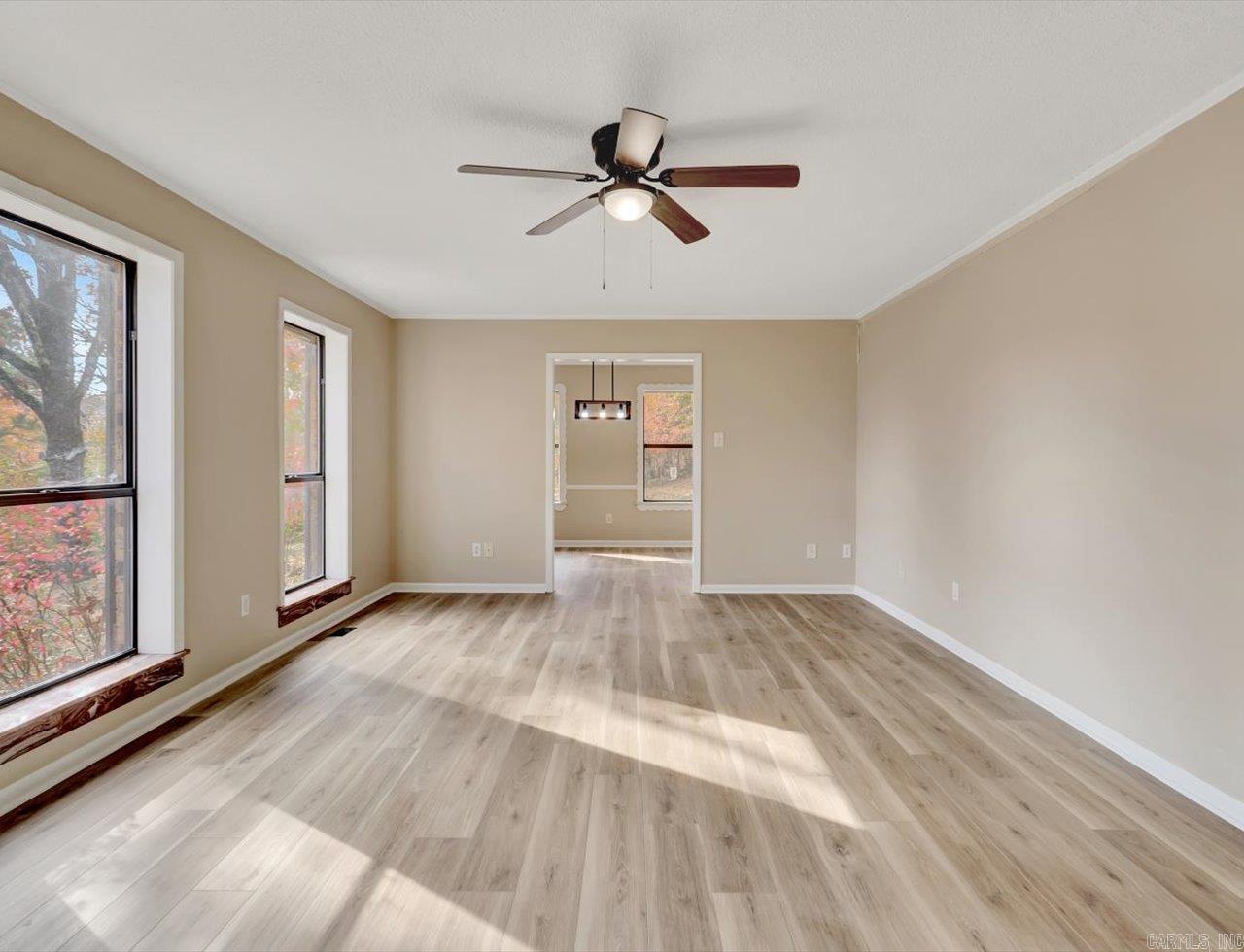 169 San Carlos Hot Springs, AR 71913