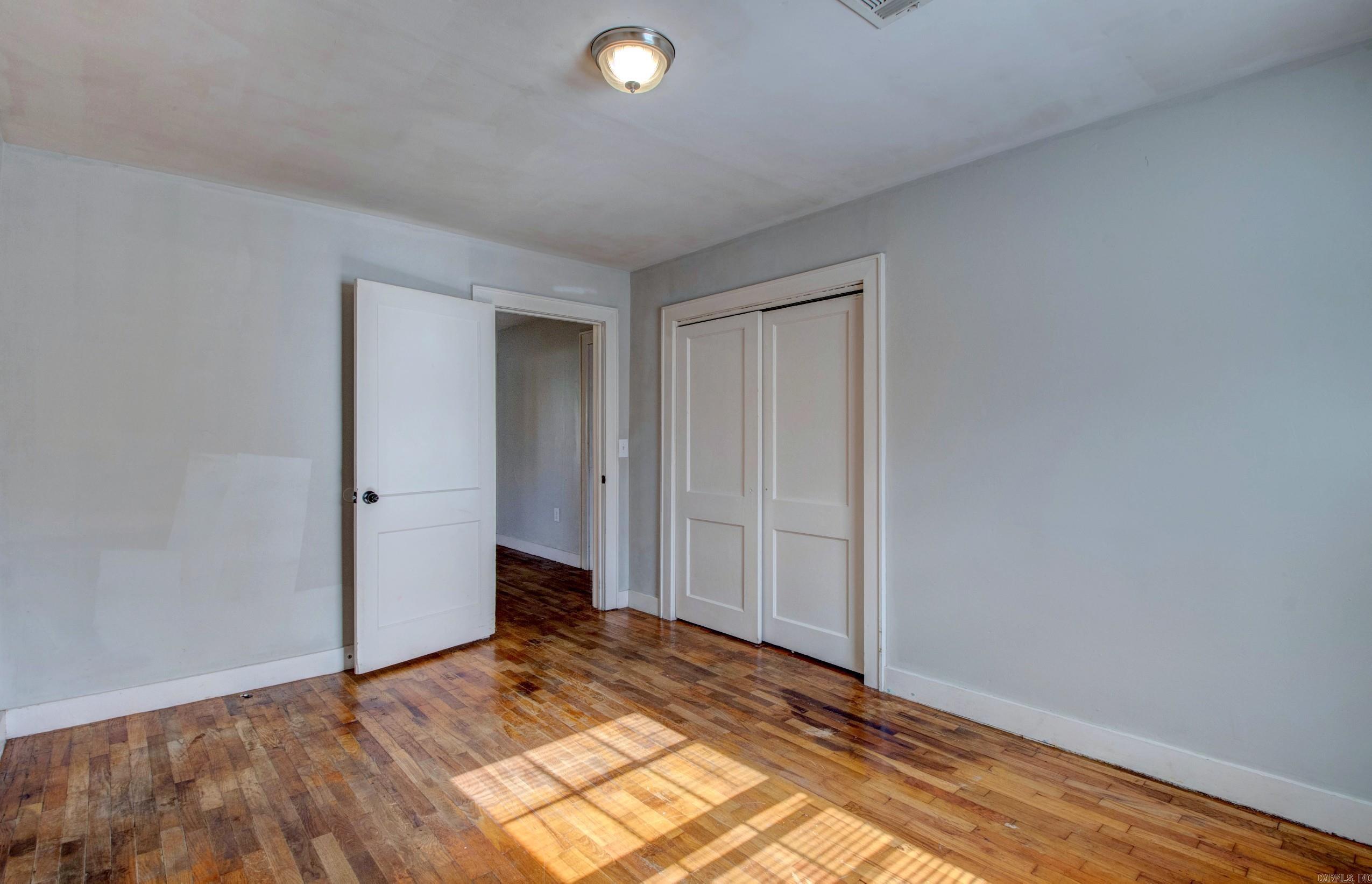 607 James  Searcy, AR